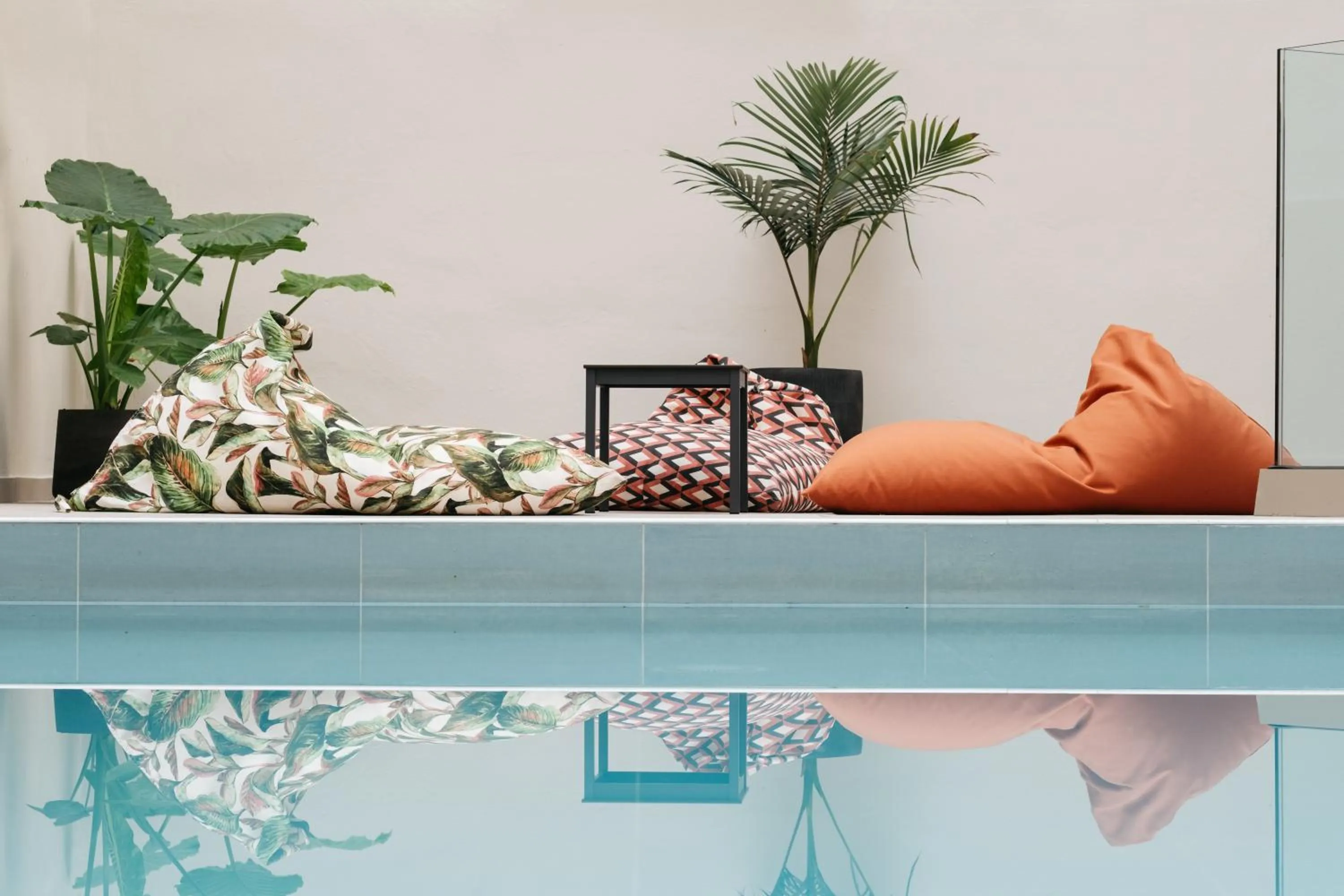 Swimming pool in The City Hotel & Suites