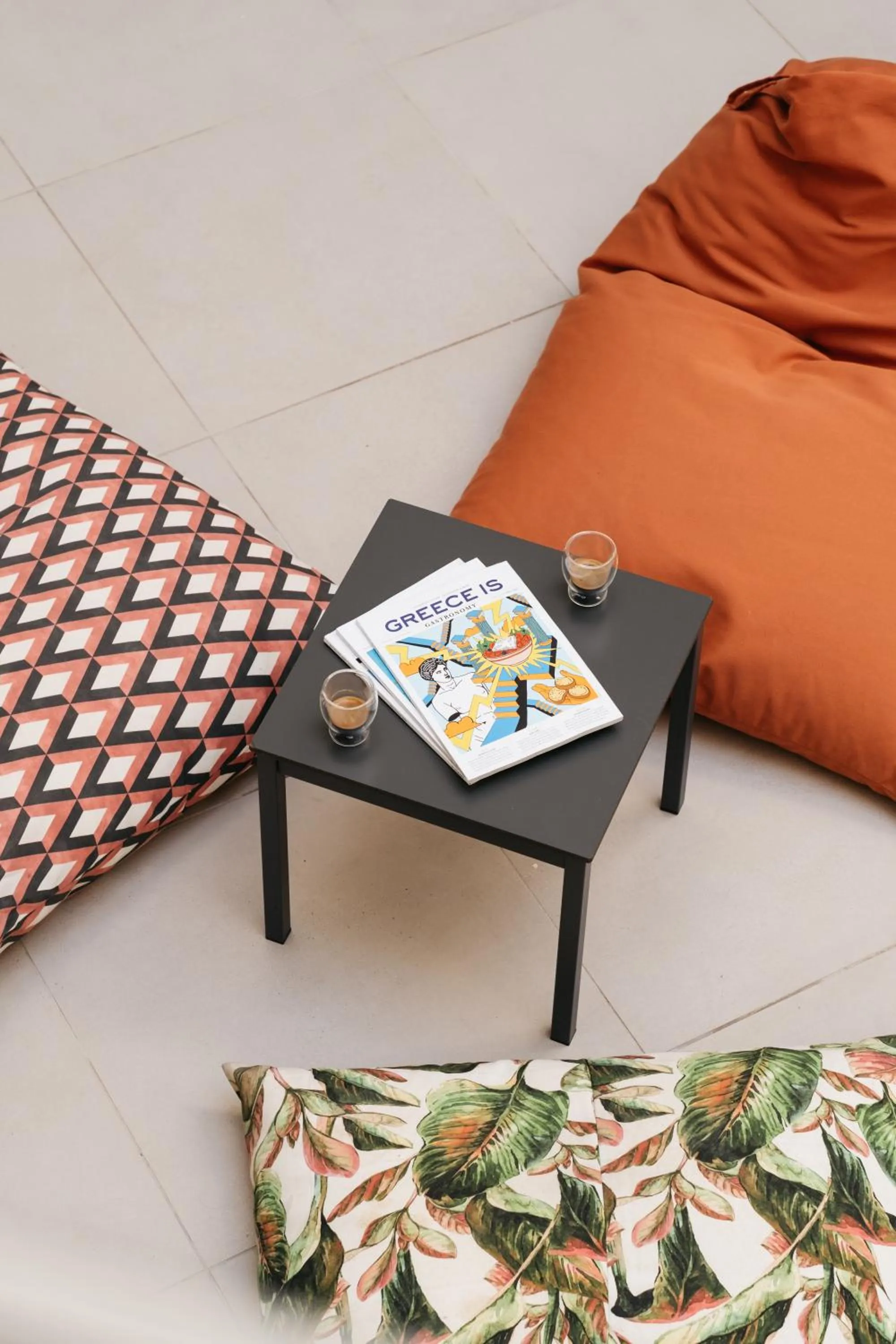 Swimming pool in The City Hotel & Suites