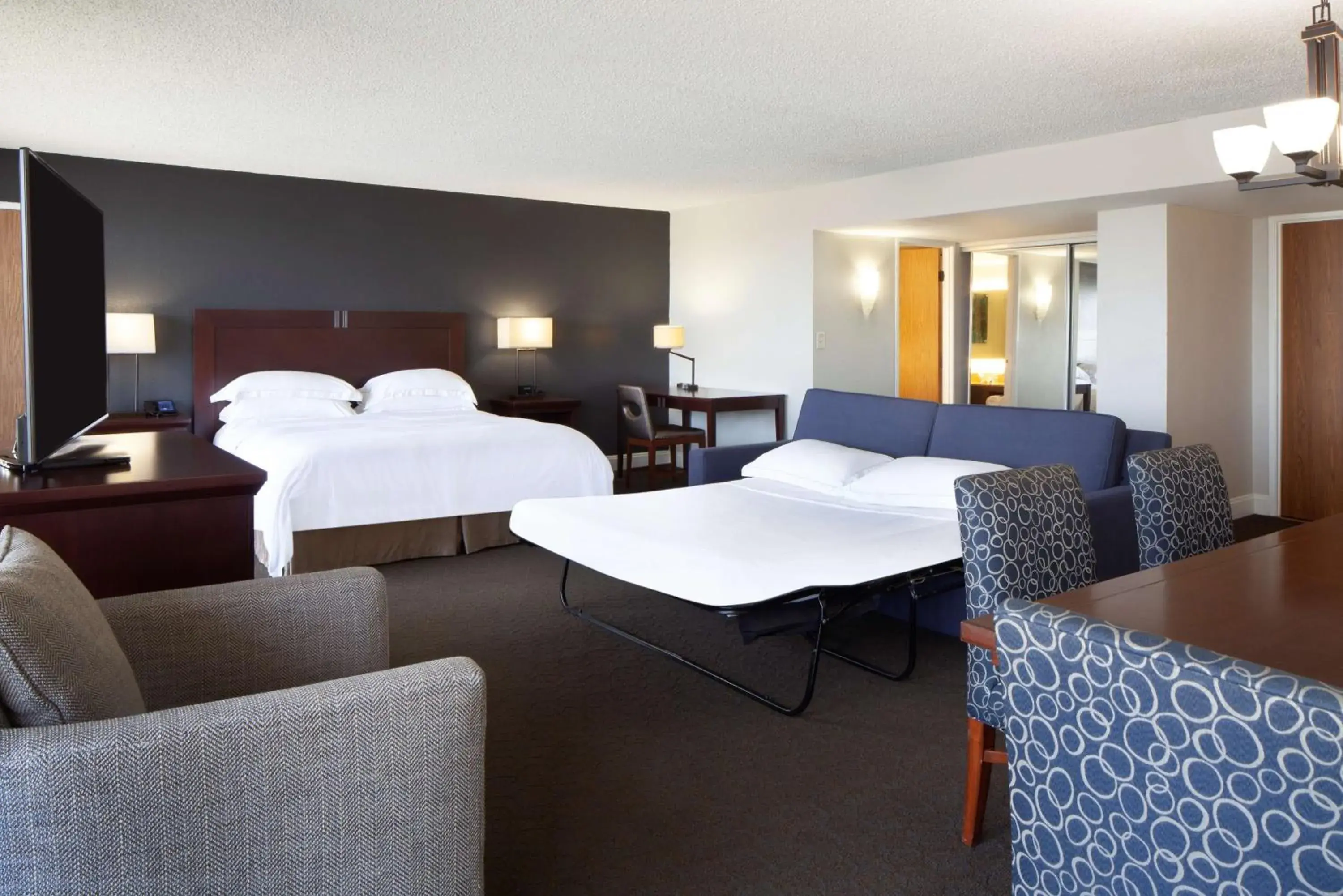 Bedroom in Hilton Houston NASA Clear Lake Bedroom in Hilton Houston NASA Clear Lake