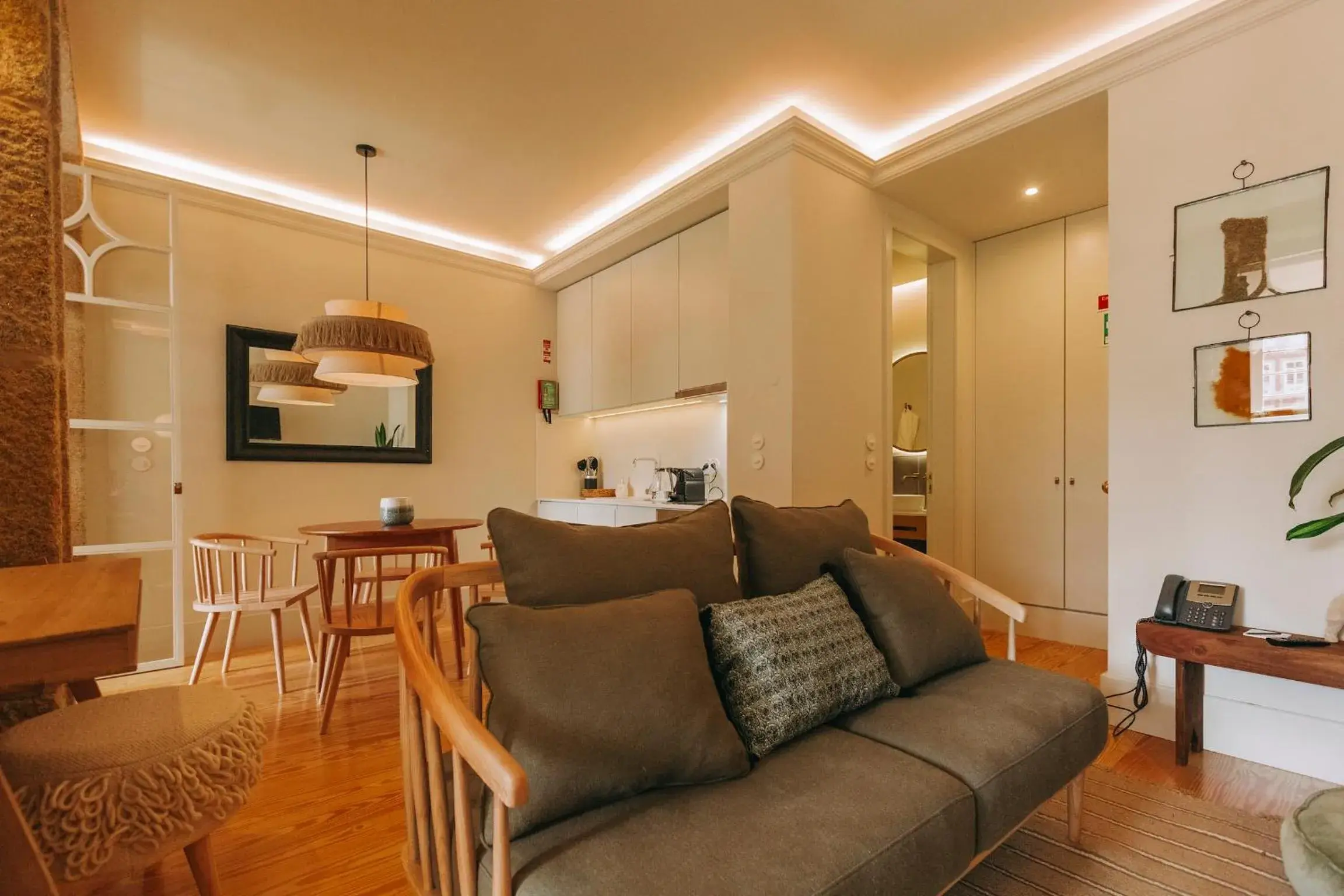 Living room in Torel 1884 Suites & Apartments Living room in Torel 1884 Suites & Apartments