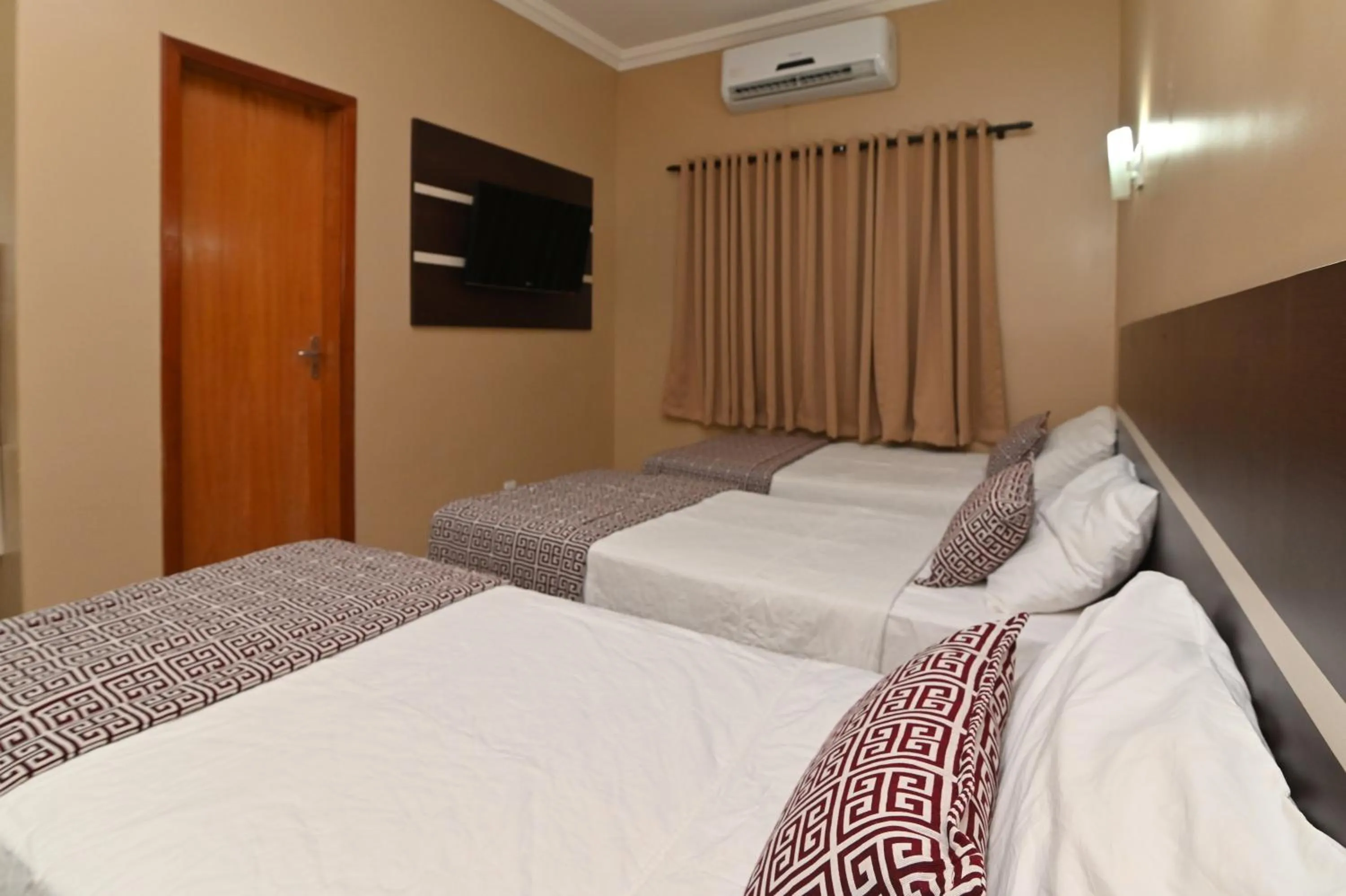 Bed in Hotel São Bento