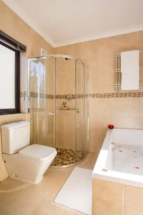 Aqua Terra Boutique Guesthouse - Simon's Town, Cape Town