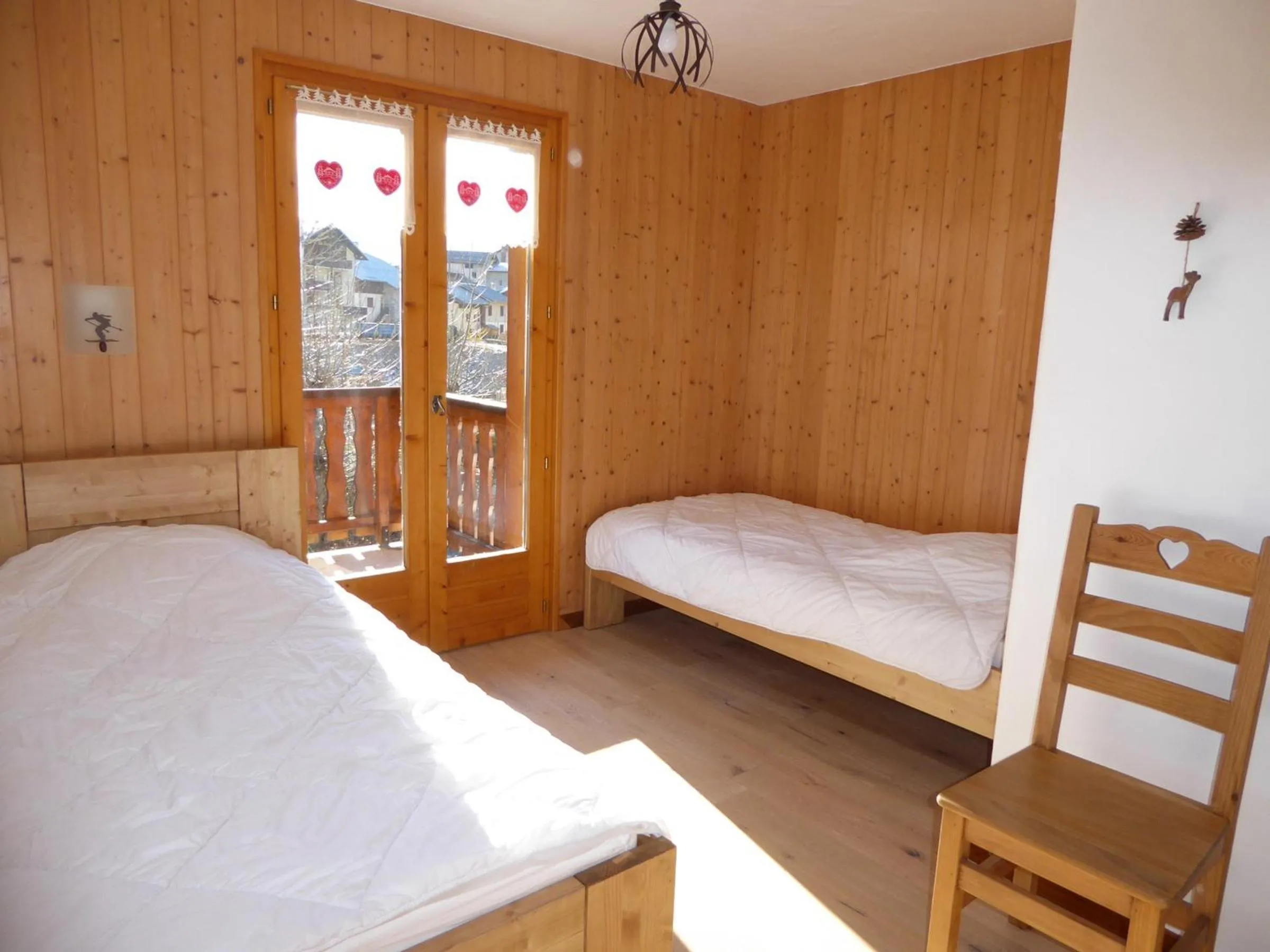 Chalet Chaleureux & Spacieux, Grande Terrasse, 8 Pers. - FR-1-464-47