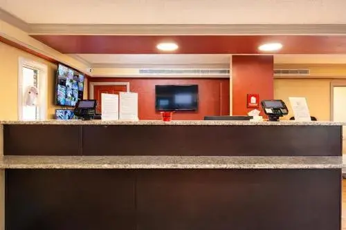Red Roof Inn & Suites Houston- Hobby Airport Red Roof Inn & Suites Houston- Hobby Airport