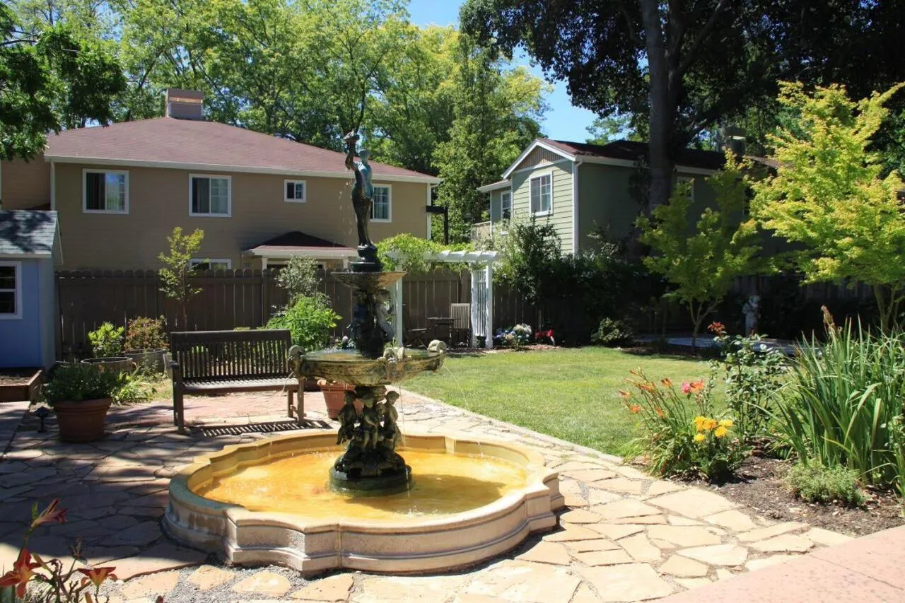 Property building in The Napa Inn
