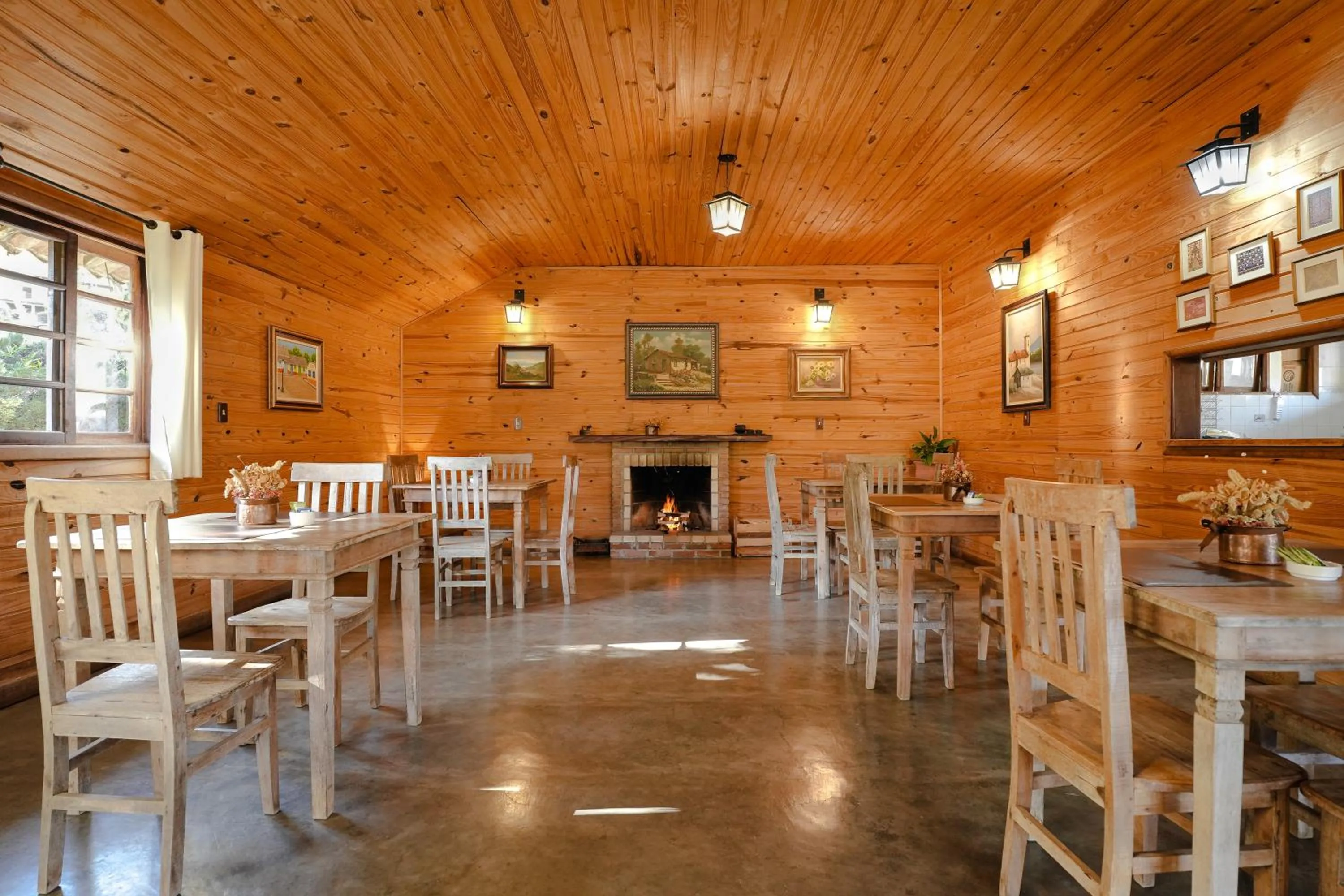 Restaurant/places to eat in VELINN Hotel Fazenda Fonte das Hortênsias