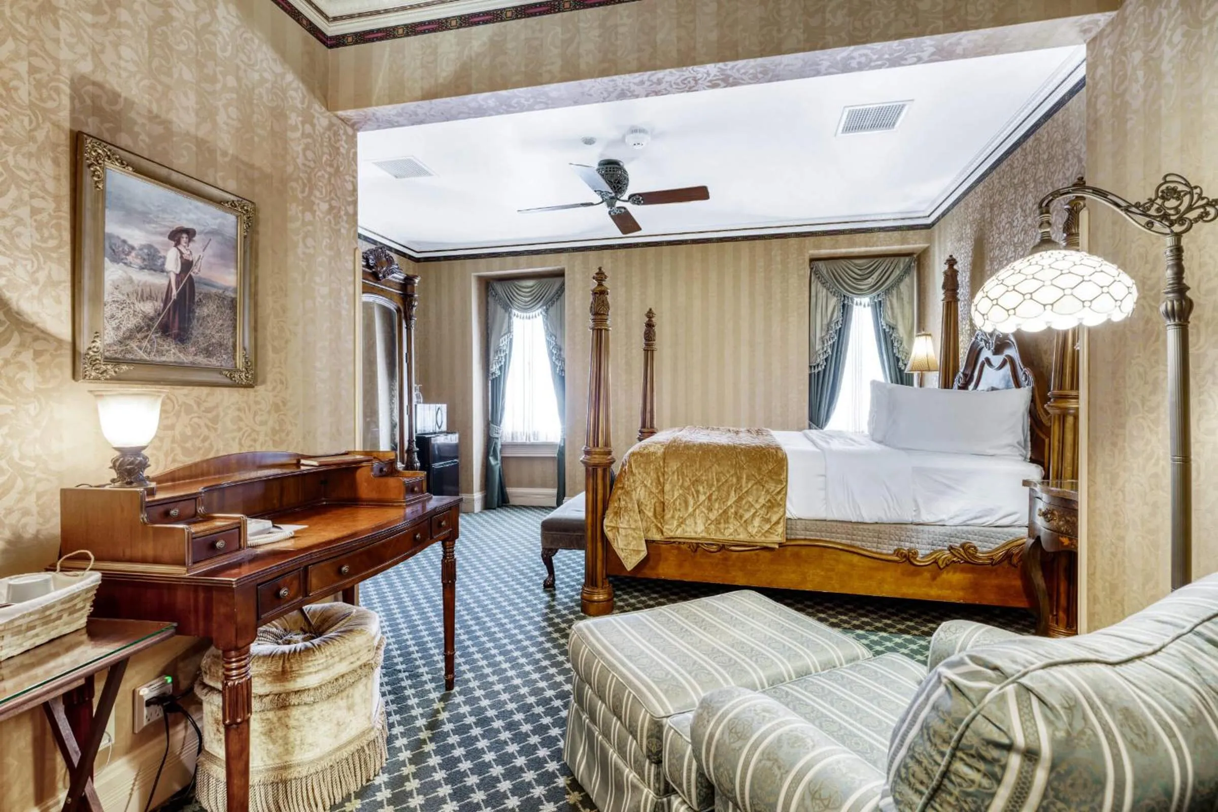 Bed in Beaumont Hotel and Spa - Adults Only