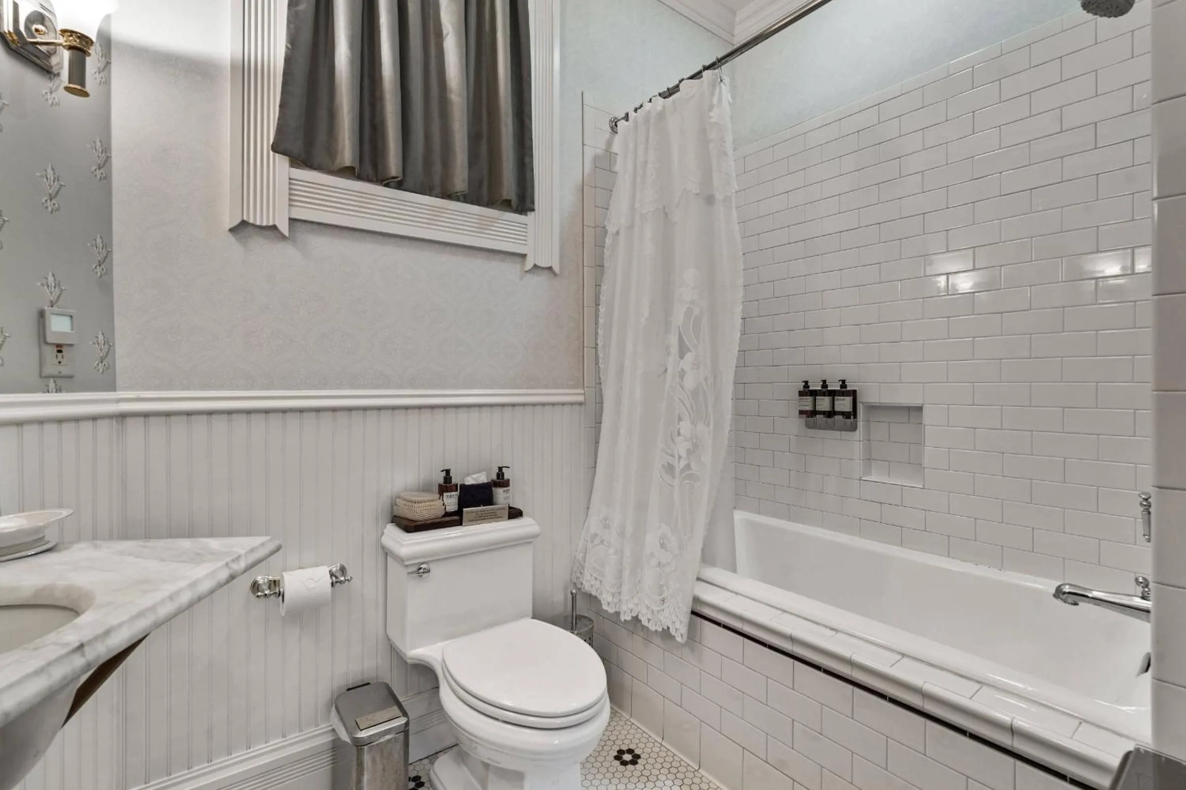 Beaumont Hotel and Spa - Adults Only