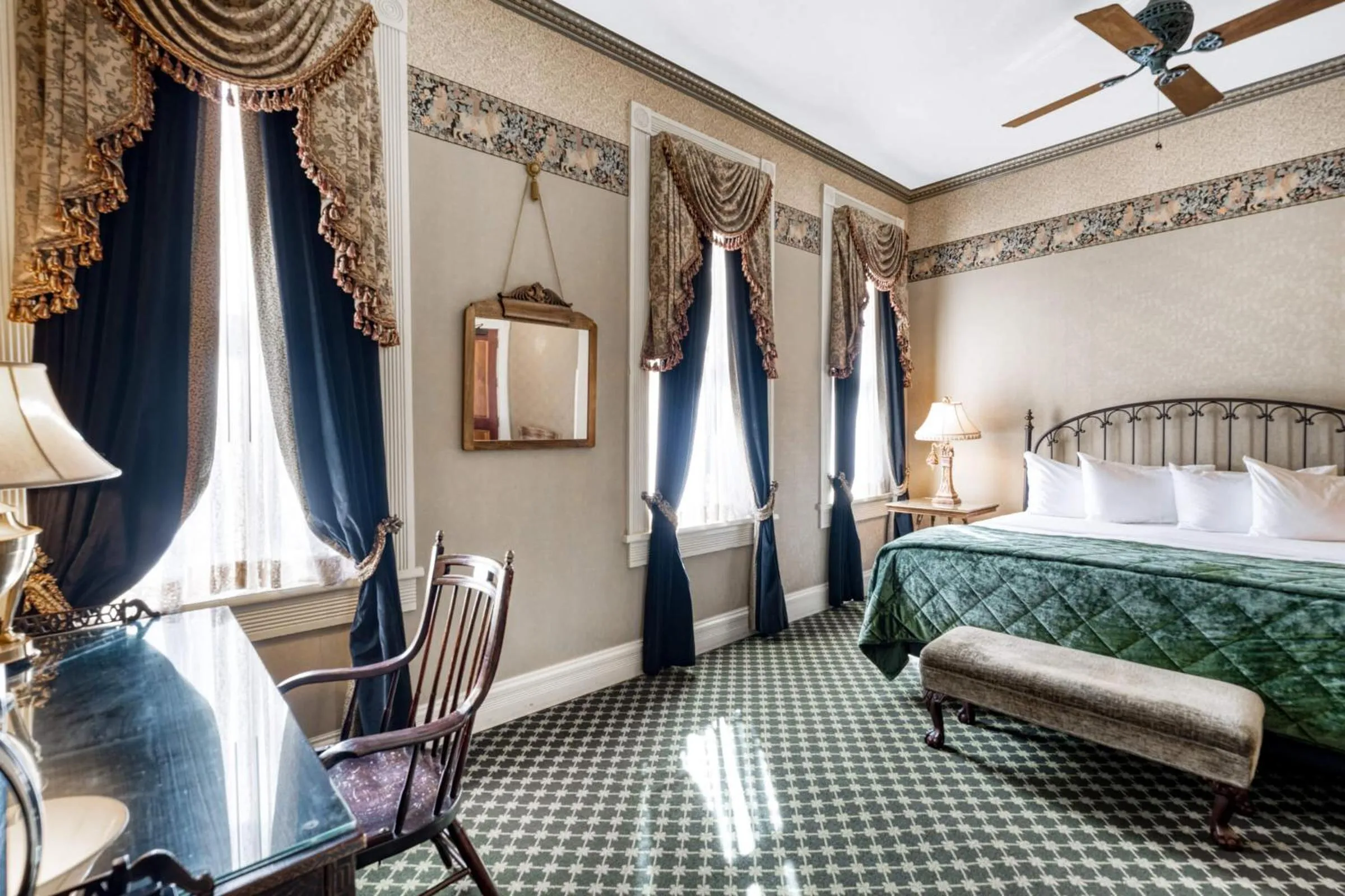 Bed in Beaumont Hotel and Spa - Adults Only