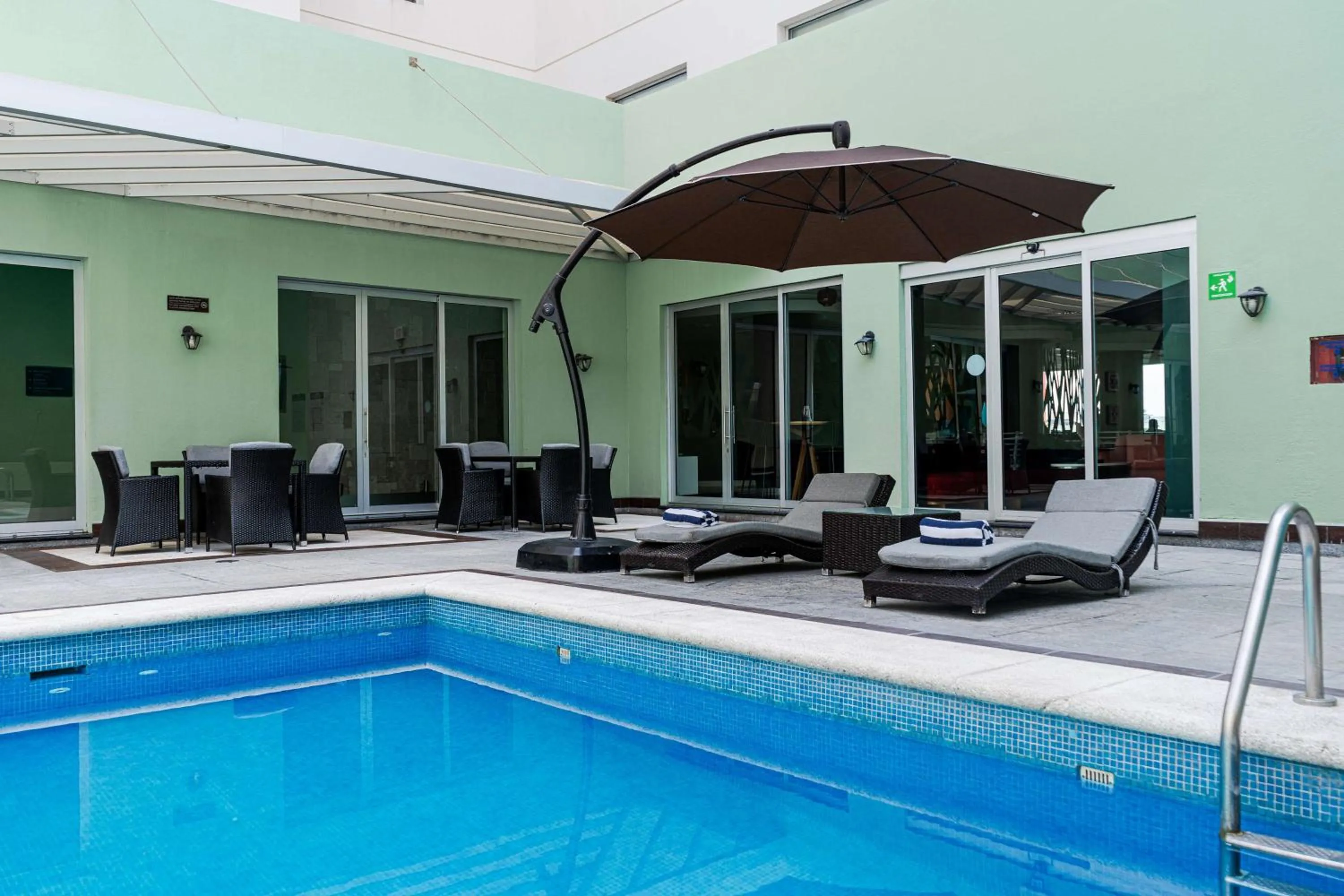 Pool view in Hampton by Hilton Veracruz Boca Del Rio