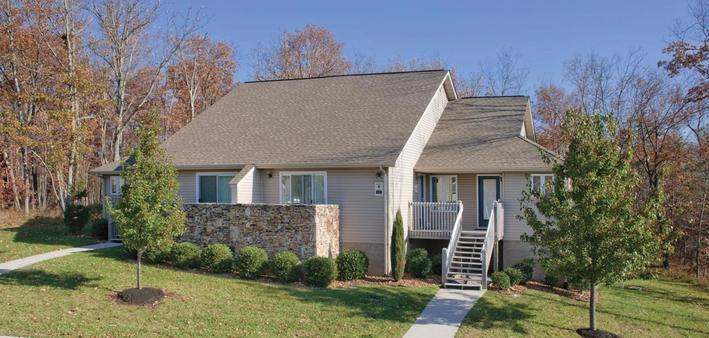 Property building in Club Wyndham Resort at Fairfield Glade