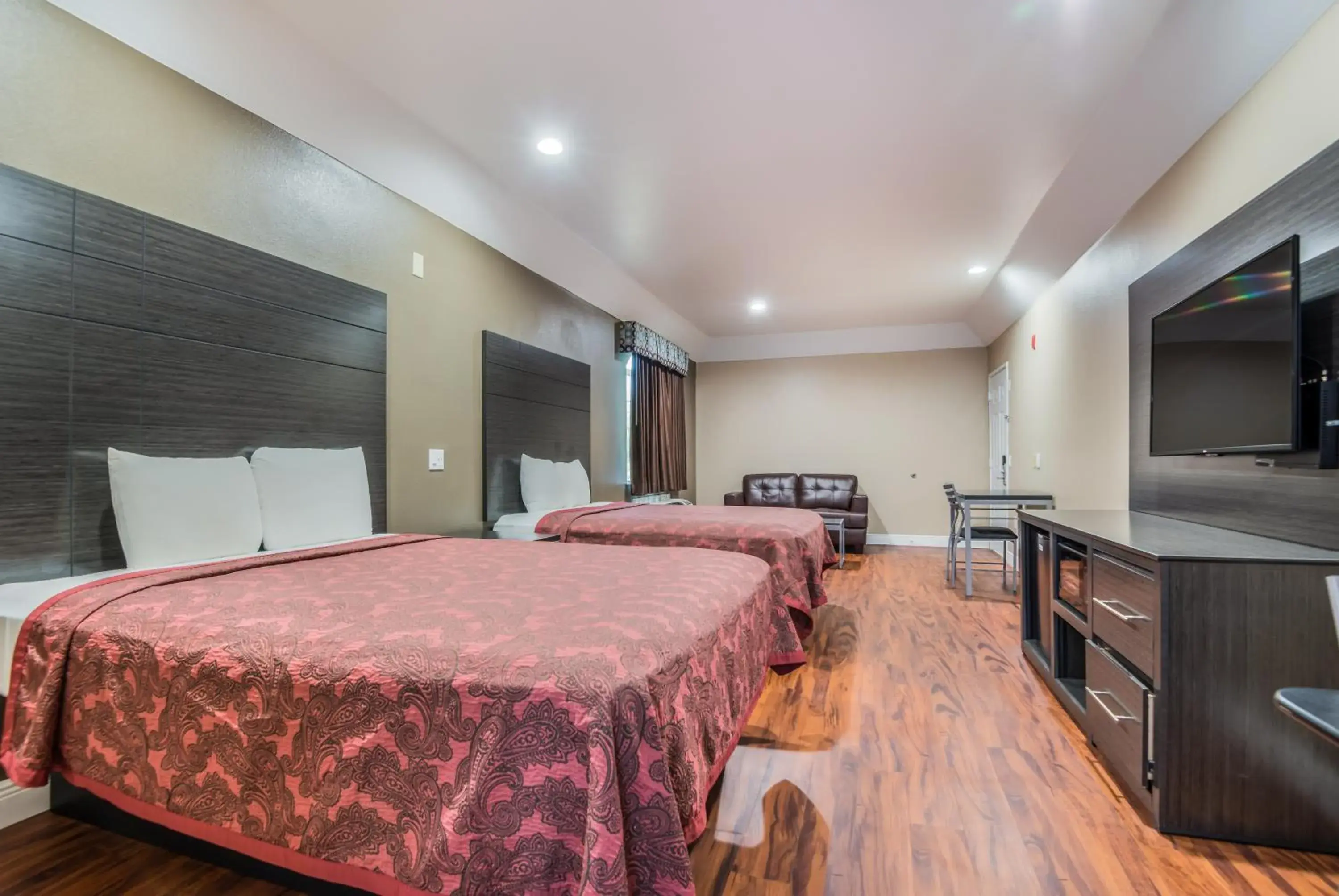 Bed in Scottish Inns & Suites IAH Airport-Beltway 8 Bed in Scottish Inns & Suites IAH Airport-Beltway 8