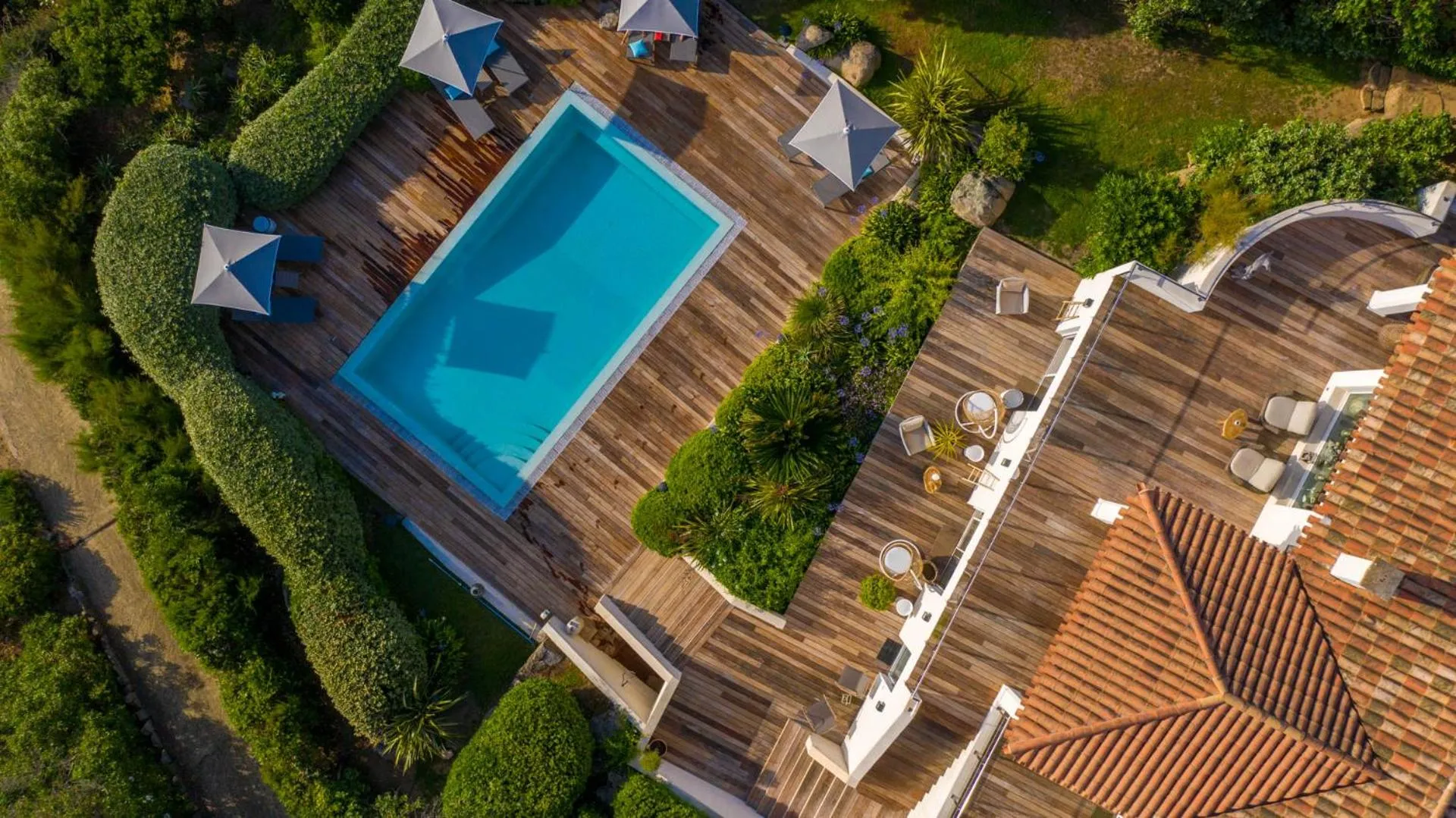 Pool view in A Casa Nostra
