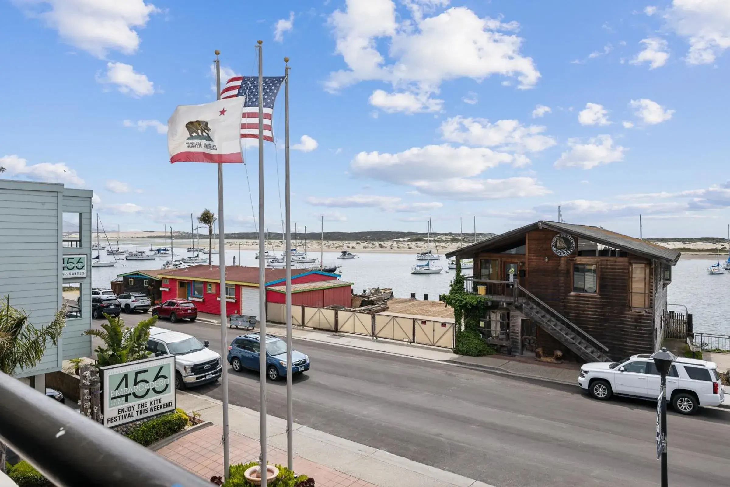 Sea view in 456 Embarcadero Inn & Suites Sea view in 456 Embarcadero Inn & Suites