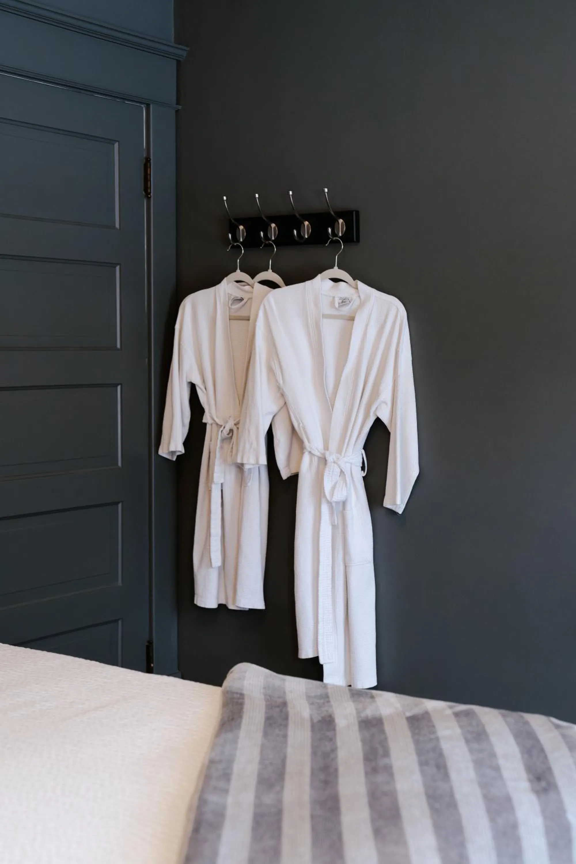 Bedroom, Bed in Greenbriar Inn