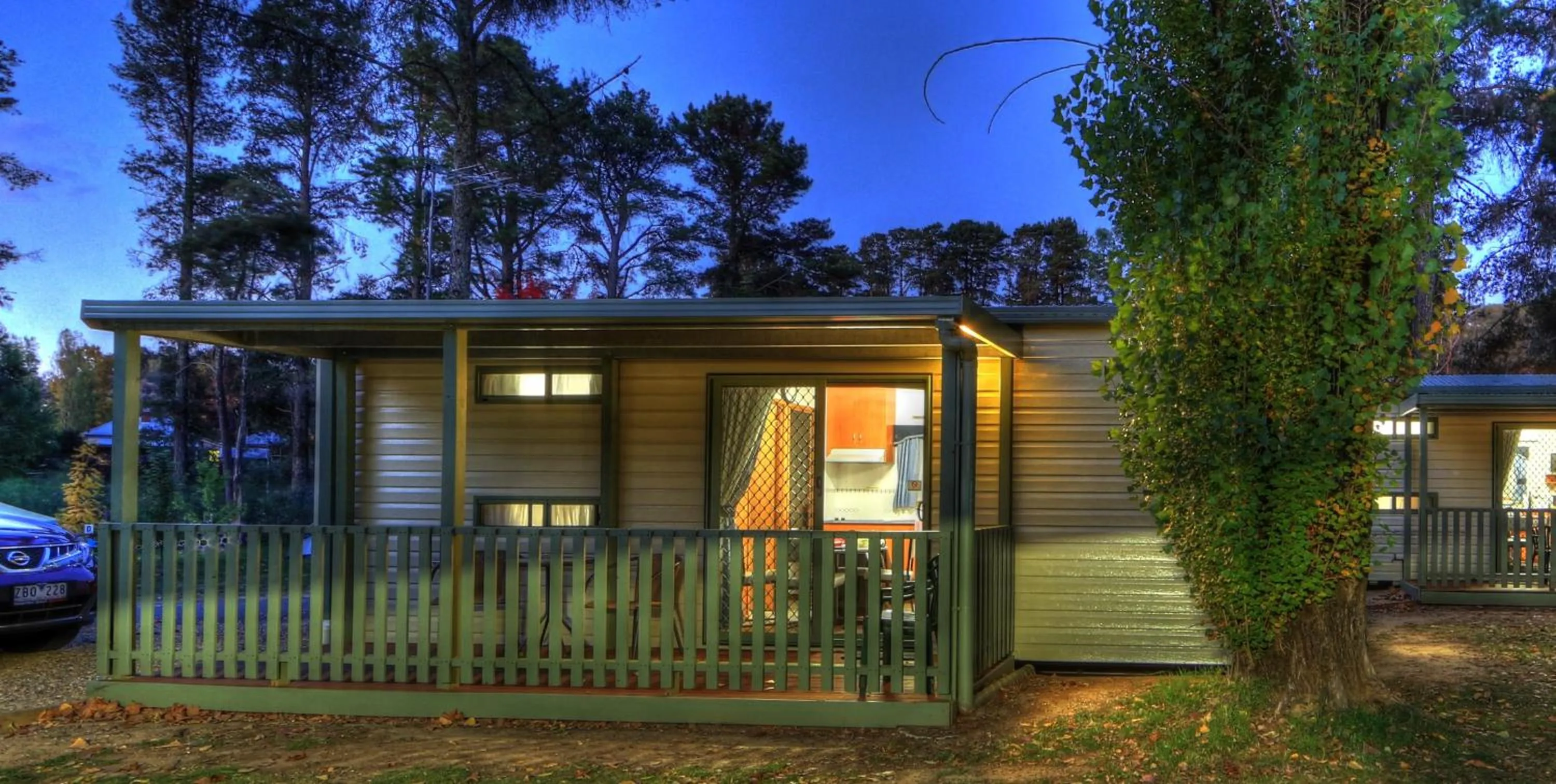 Photo of the whole room in Beechworth Lake Sambell Caravan Park
