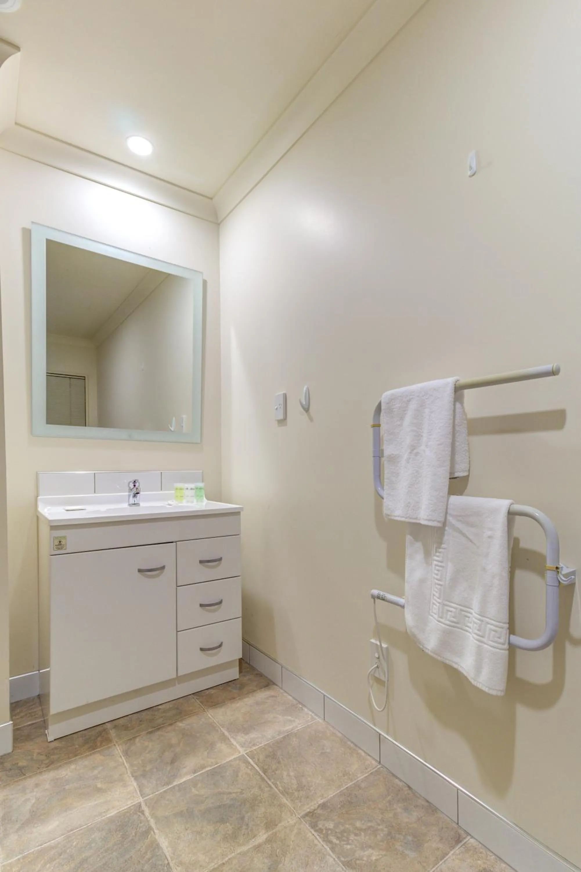 Bathroom in Hanmer Springs Retreat