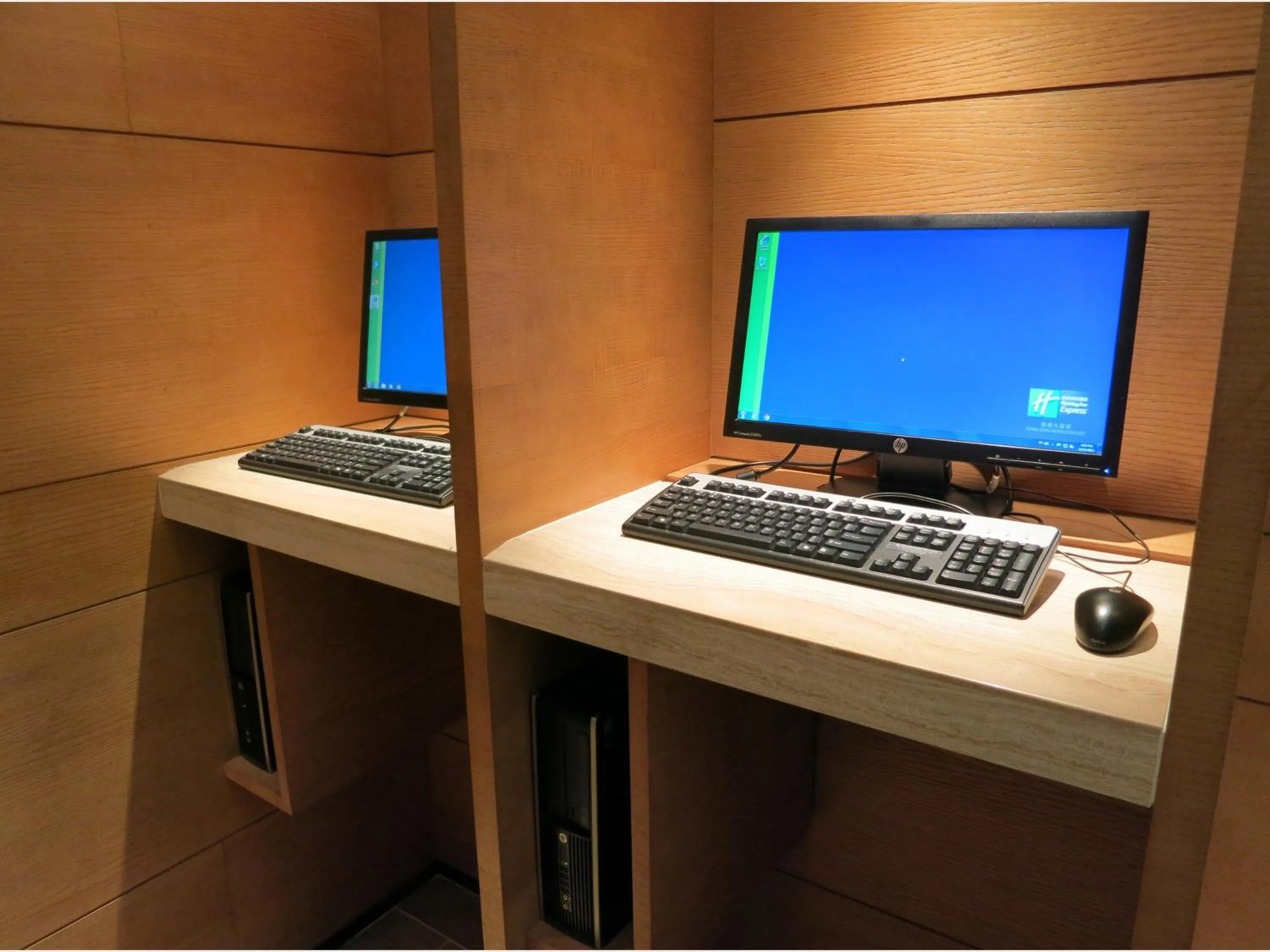 Game Room, Business Area/Conference Room in Holiday Inn Express Hong Kong Kowloon East, an IHG Hotel