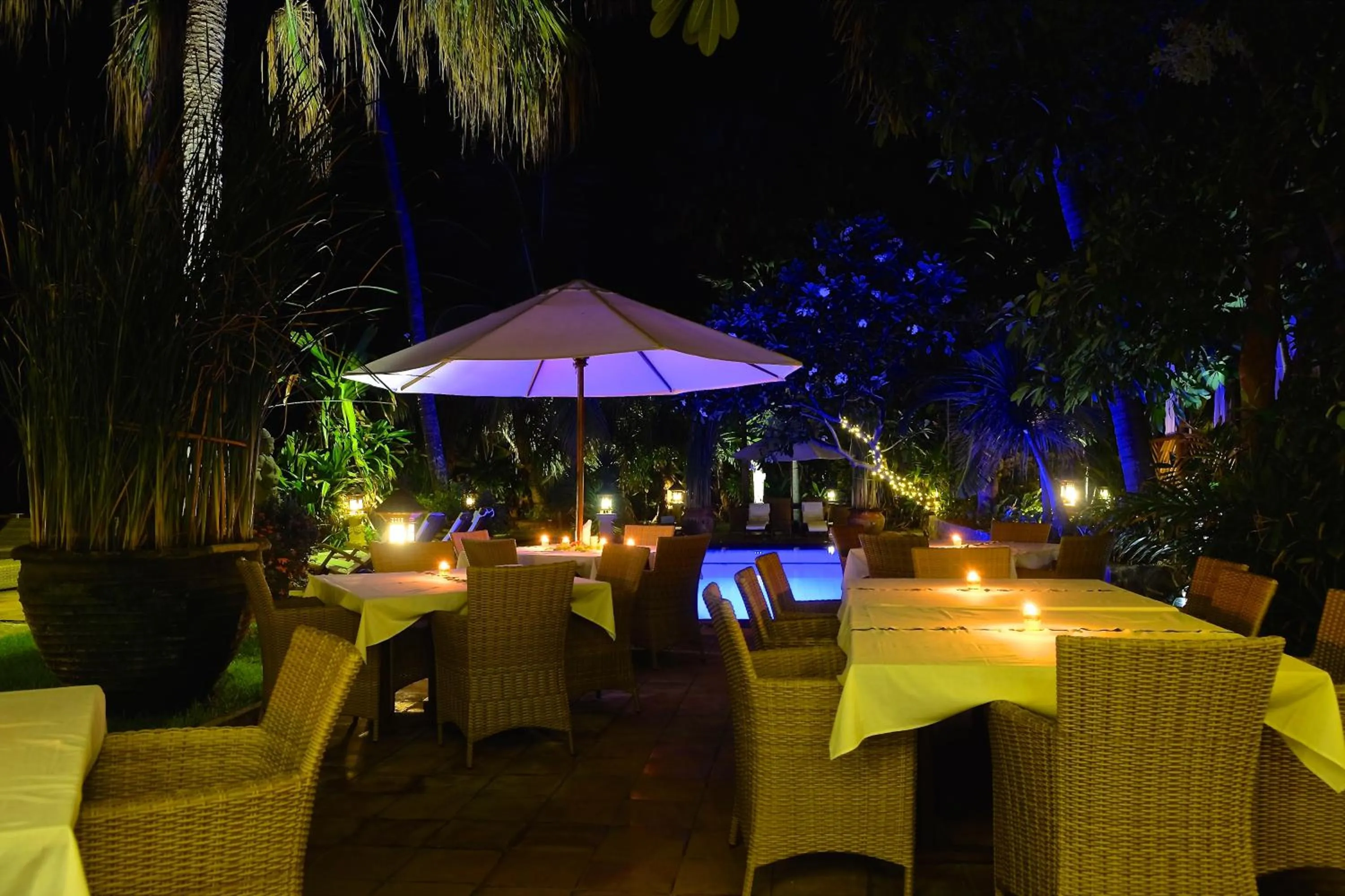 Restaurant/places to eat in Villa Boreh Beach Resort and Spa