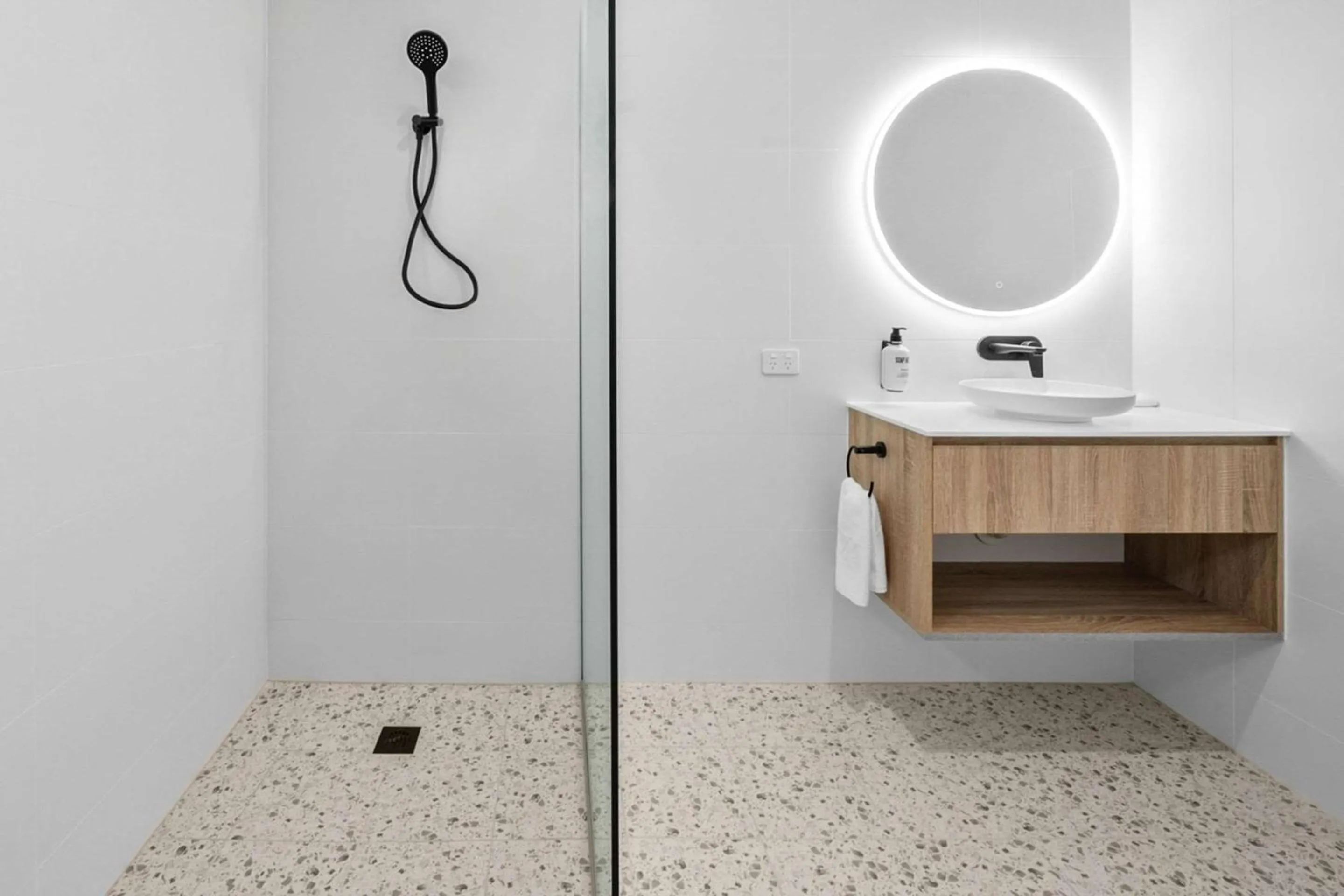 Bedroom in Econo Lodge Border Gateway Wodonga