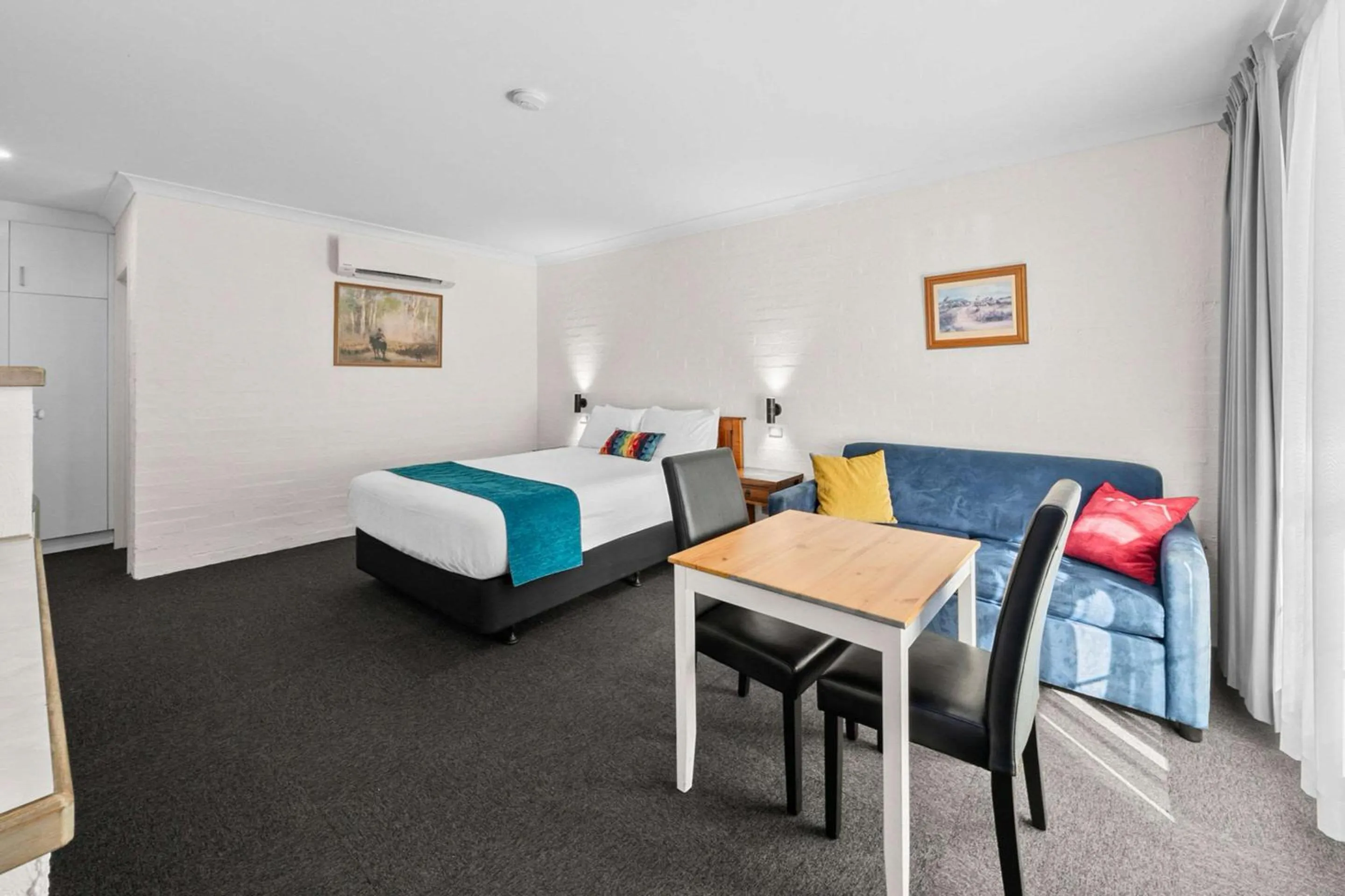 Bedroom, Bed in Econo Lodge Border Gateway Wodonga