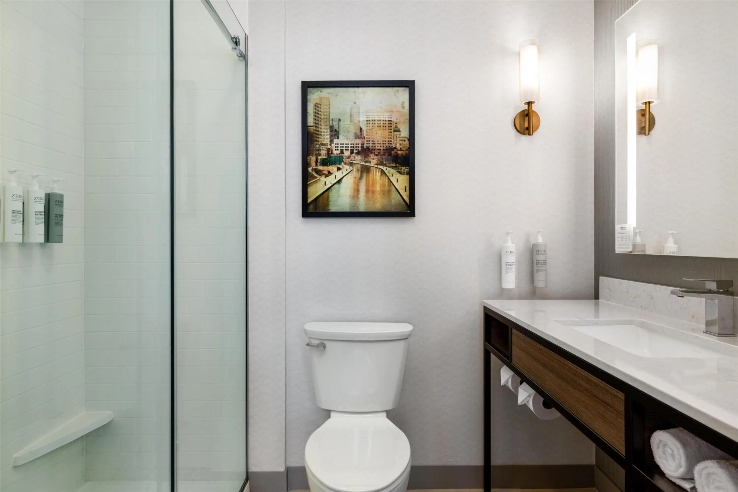 Bathroom in Hilton Garden Inn Indianapolis Downtown