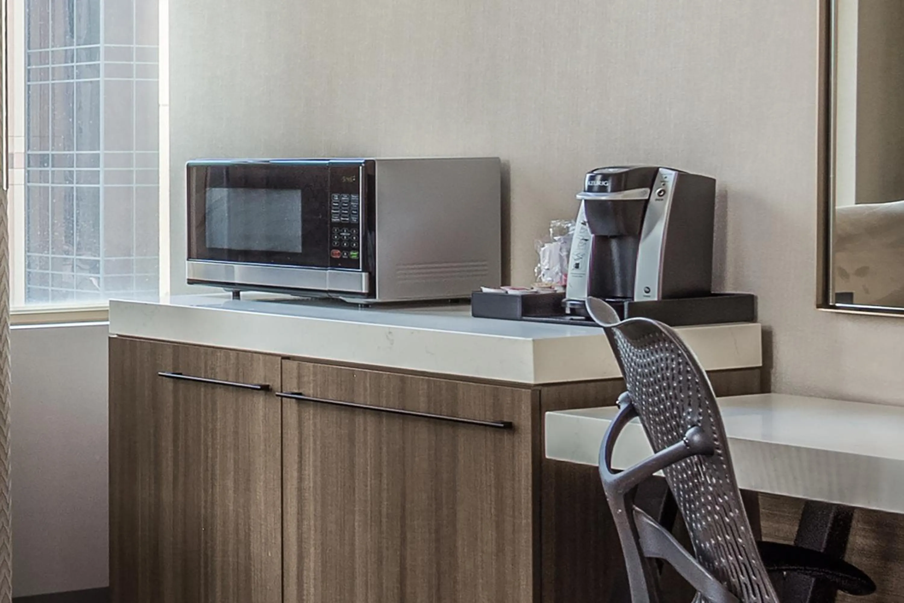 Coffee/tea facilities in Hilton Garden Inn Indianapolis Downtown