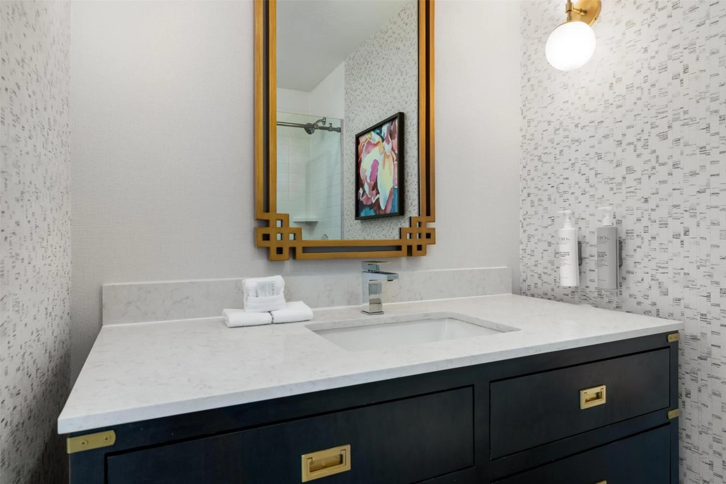 Bathroom in Hilton Garden Inn Indianapolis Downtown