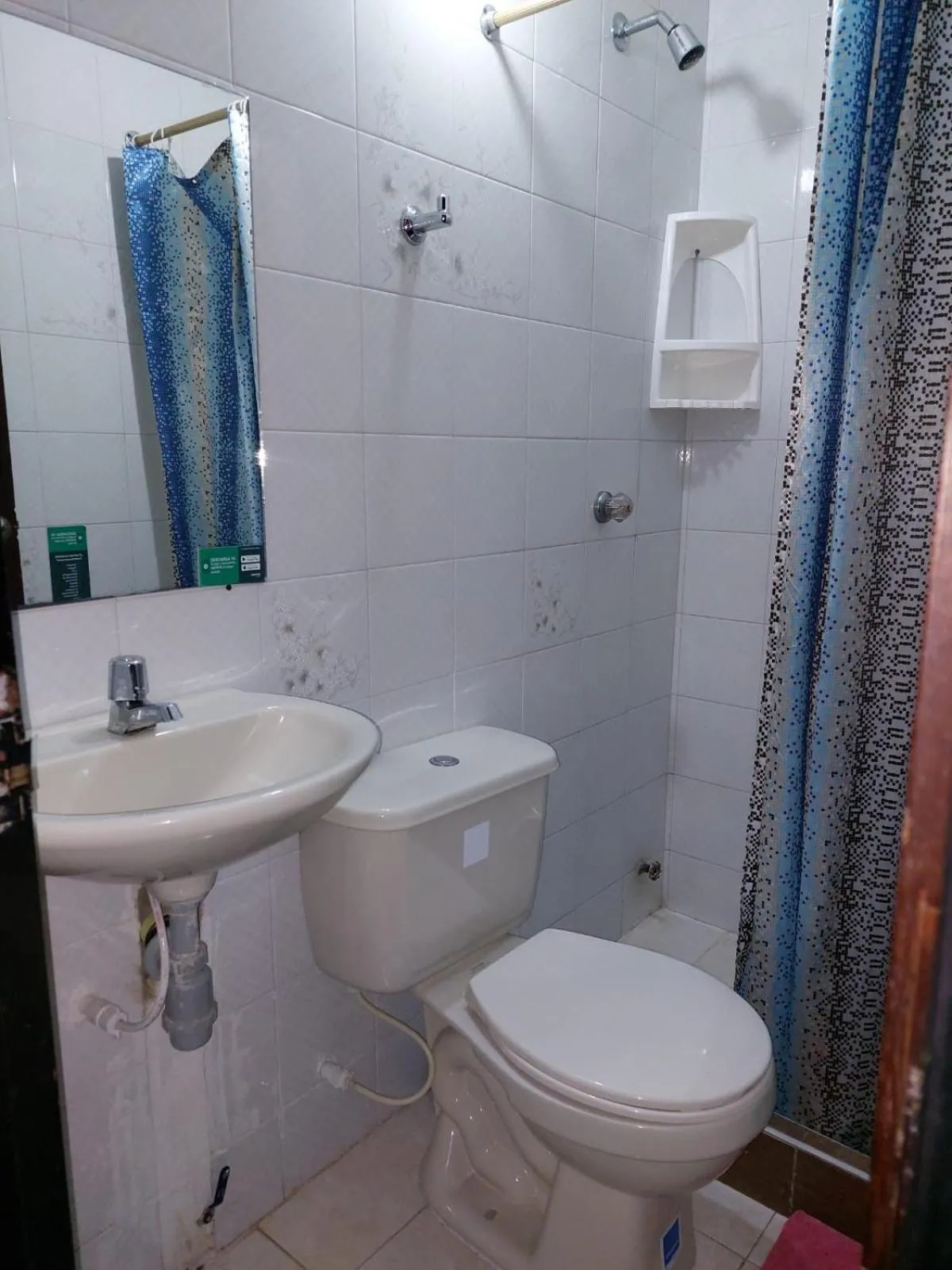 Shower in Ayenda 1411 Caney Sede Ingenio