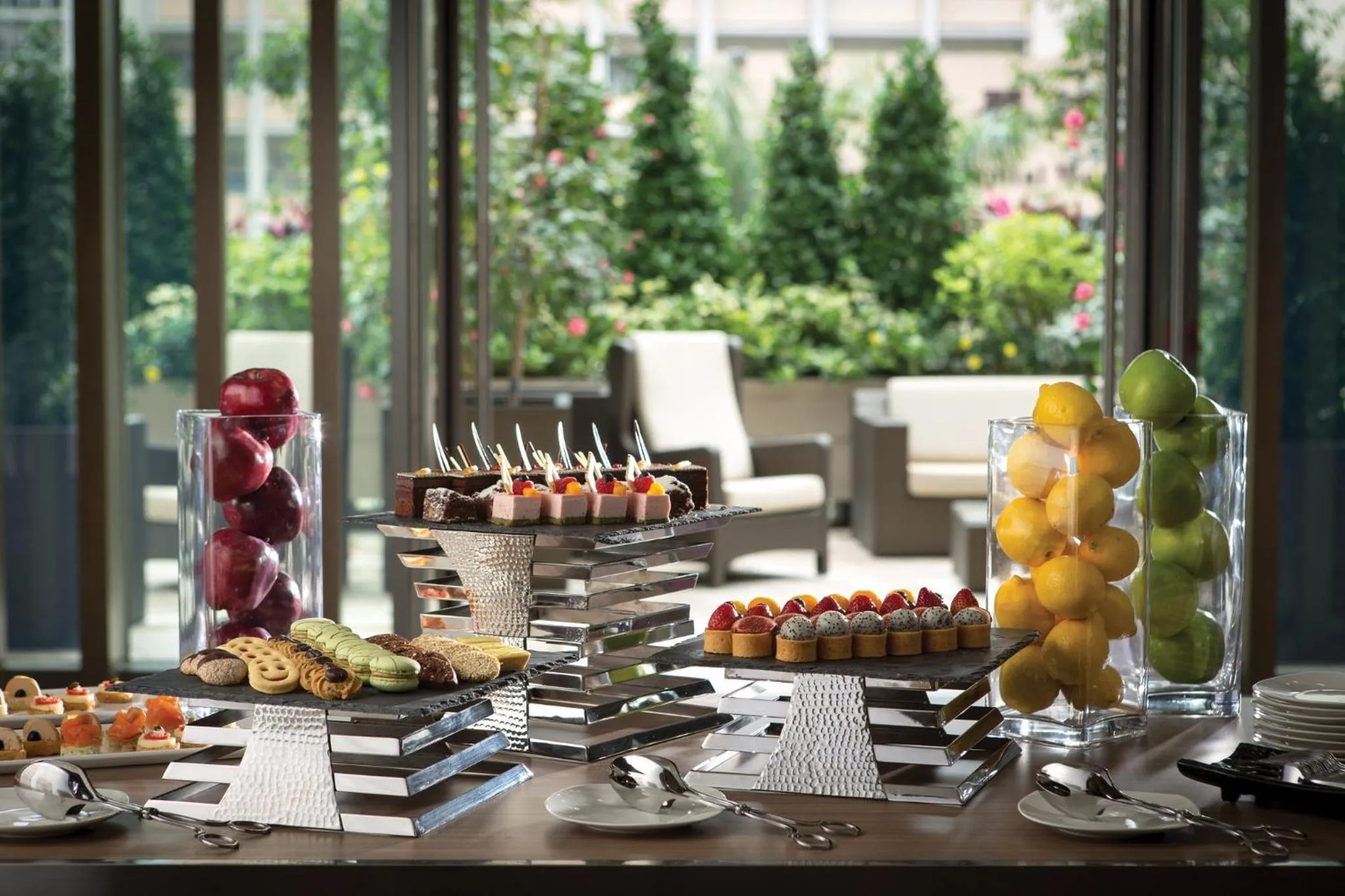 Meeting/conference room in Crowne Plaza Hong Kong Kowloon East by IHG