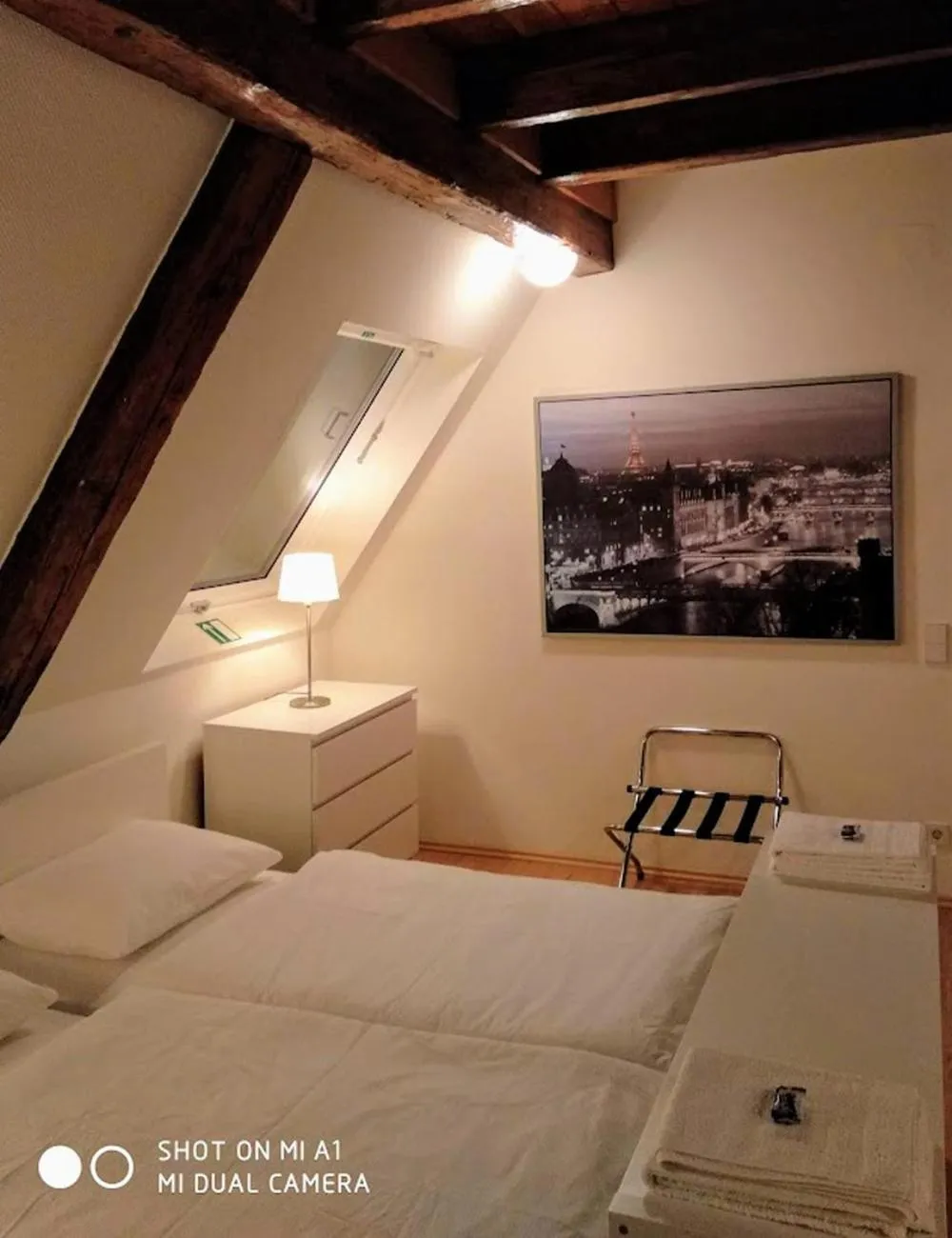 Bed in Hotel Krone Zentrum