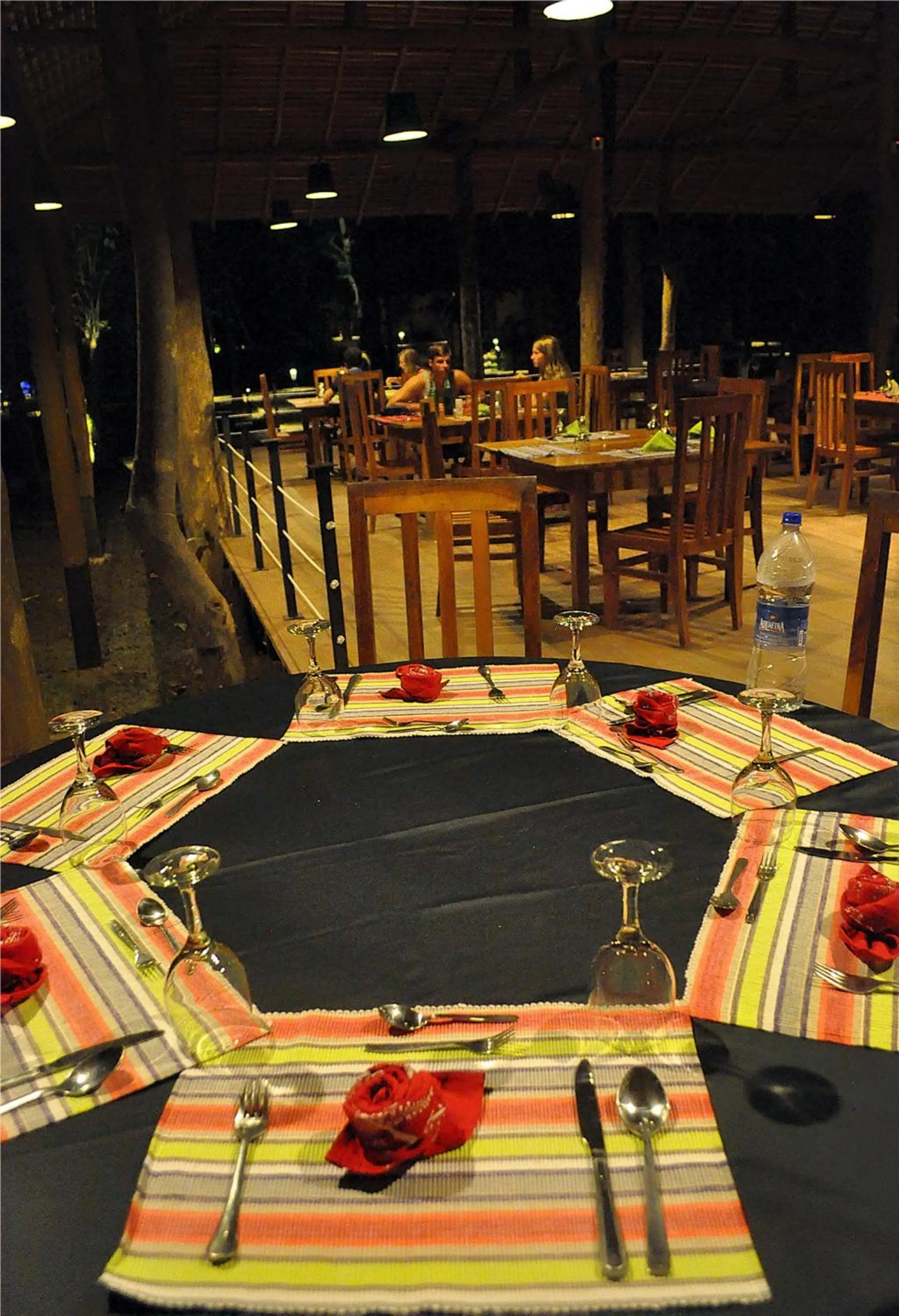 Restaurant/places to eat in Kottawatta Village