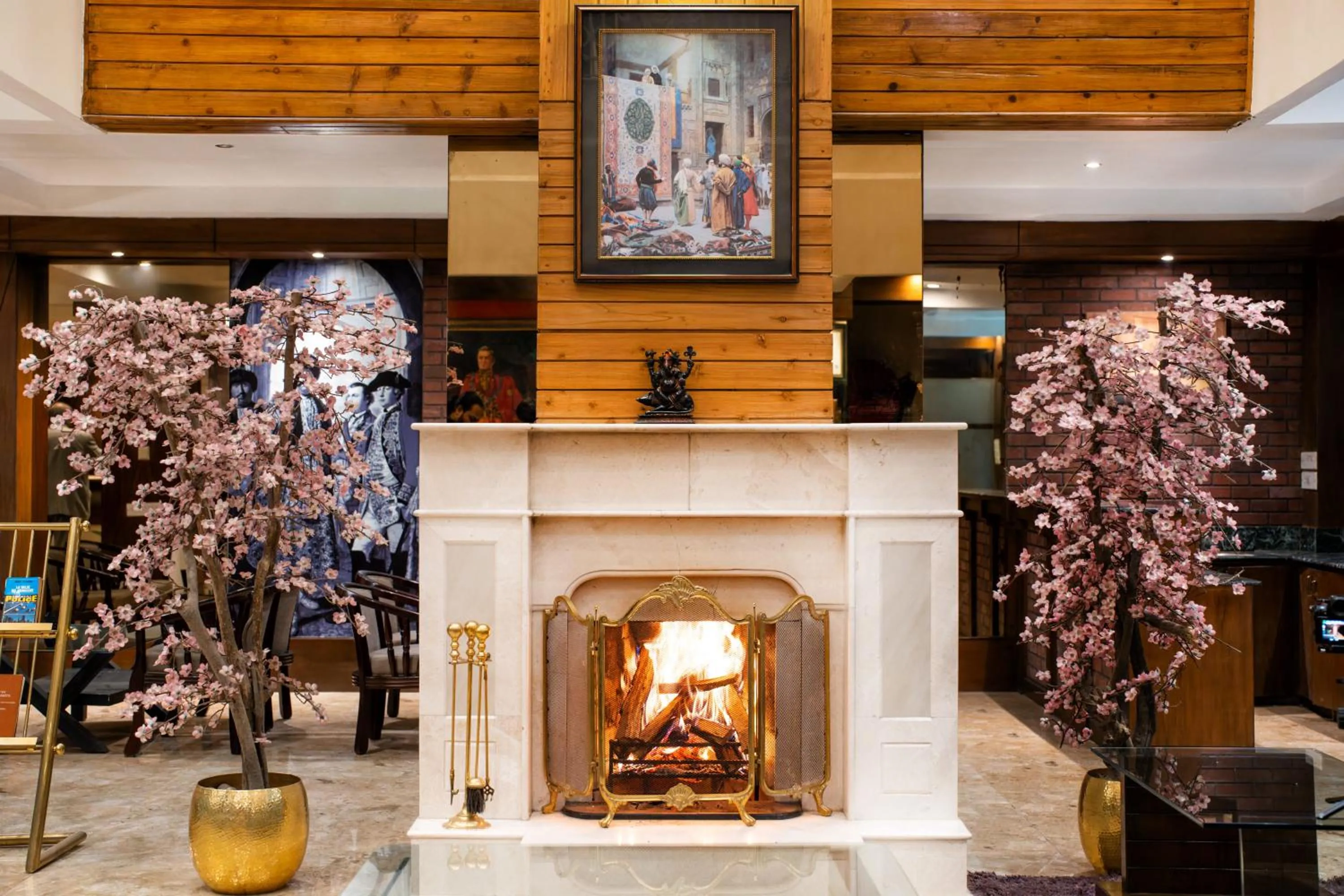 flat iron in Hotel Viceroy