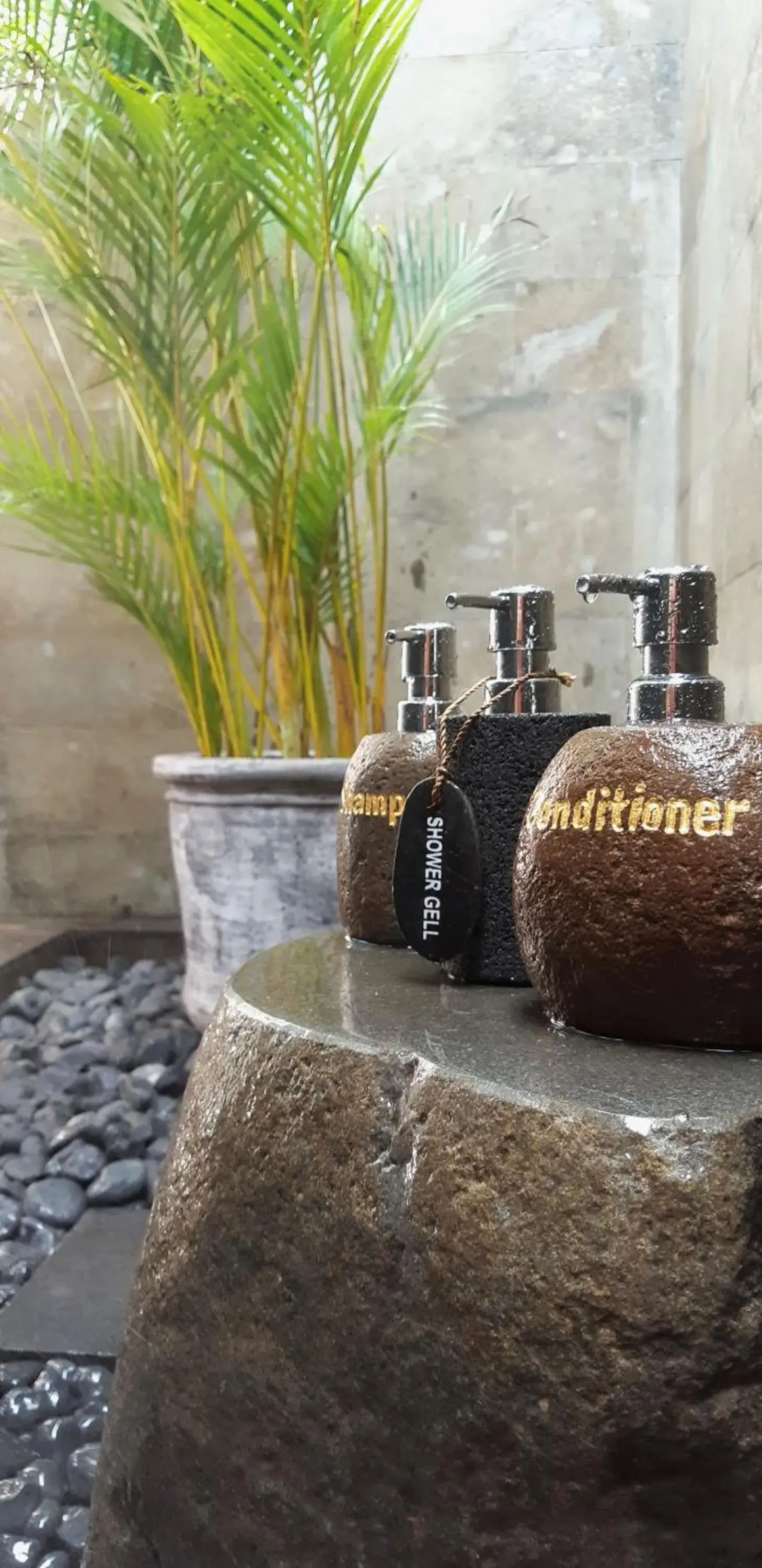 Bathroom in Pelangi Villas Sidemen by AGATA Bathroom in Pelangi Villas Sidemen by AGATA