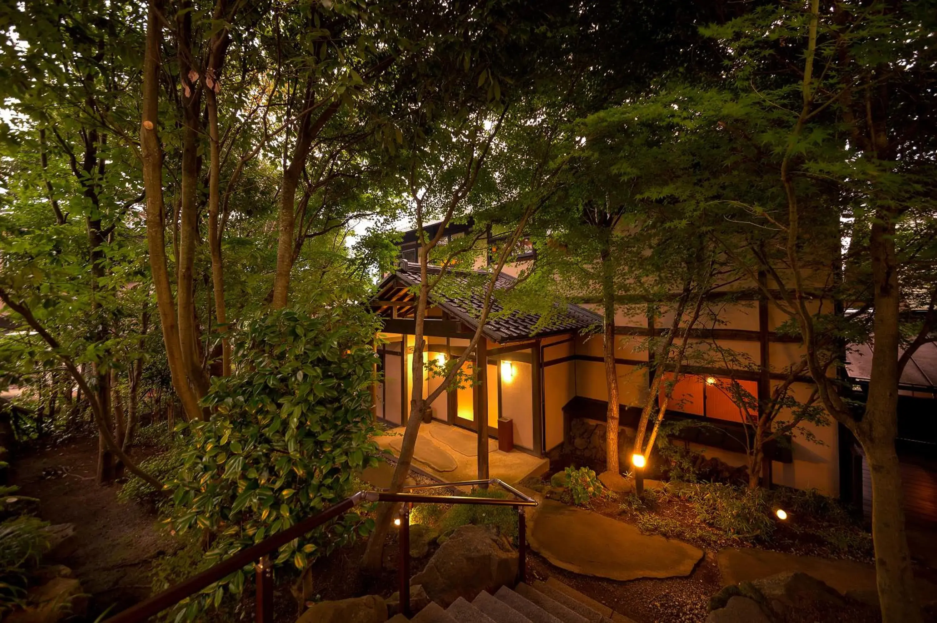 Facade/entrance in Yufuin Onsen Toshoan Facade/entrance in Yufuin Onsen Toshoan