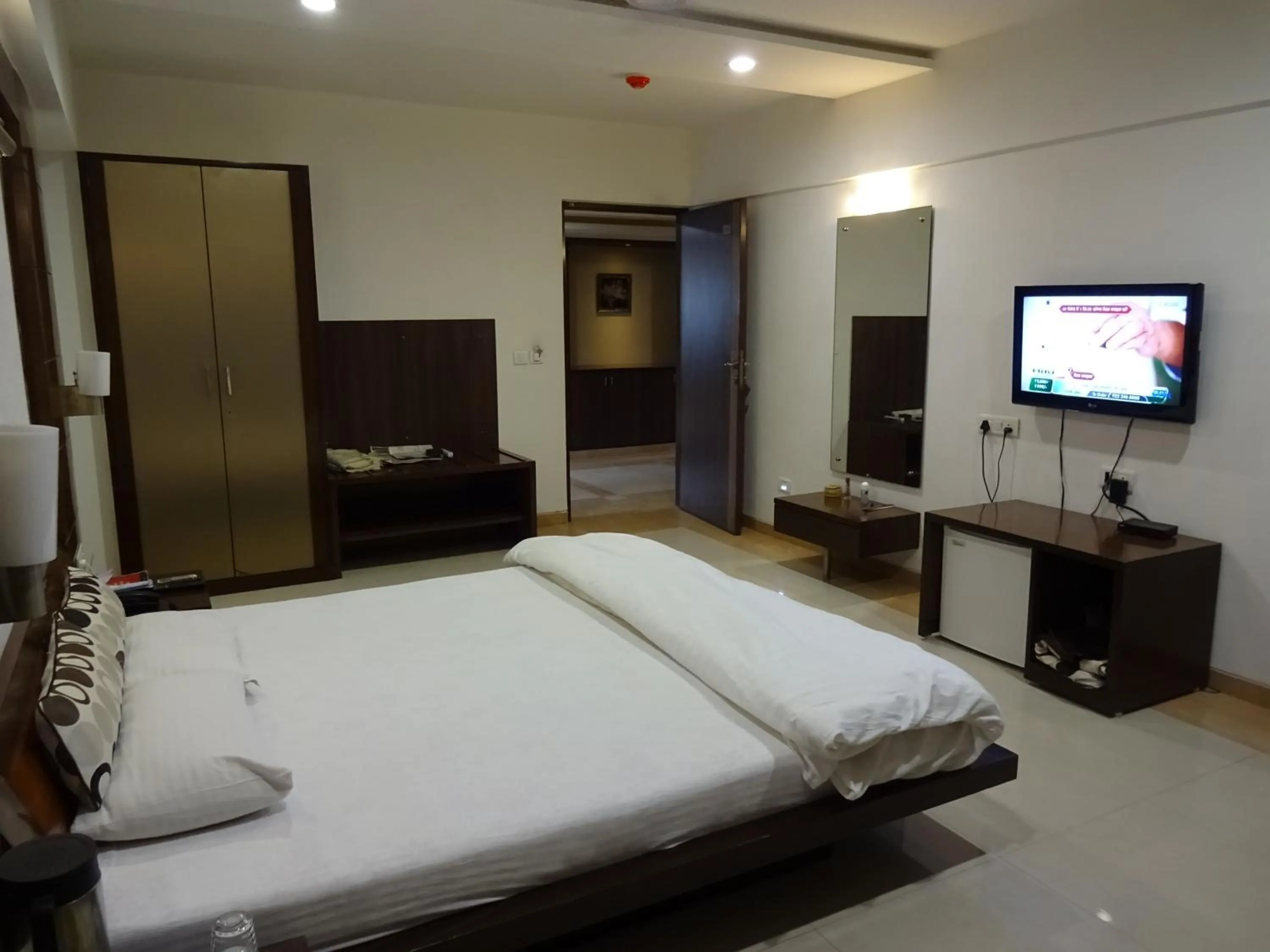Bed in Hotel Platinum Residency