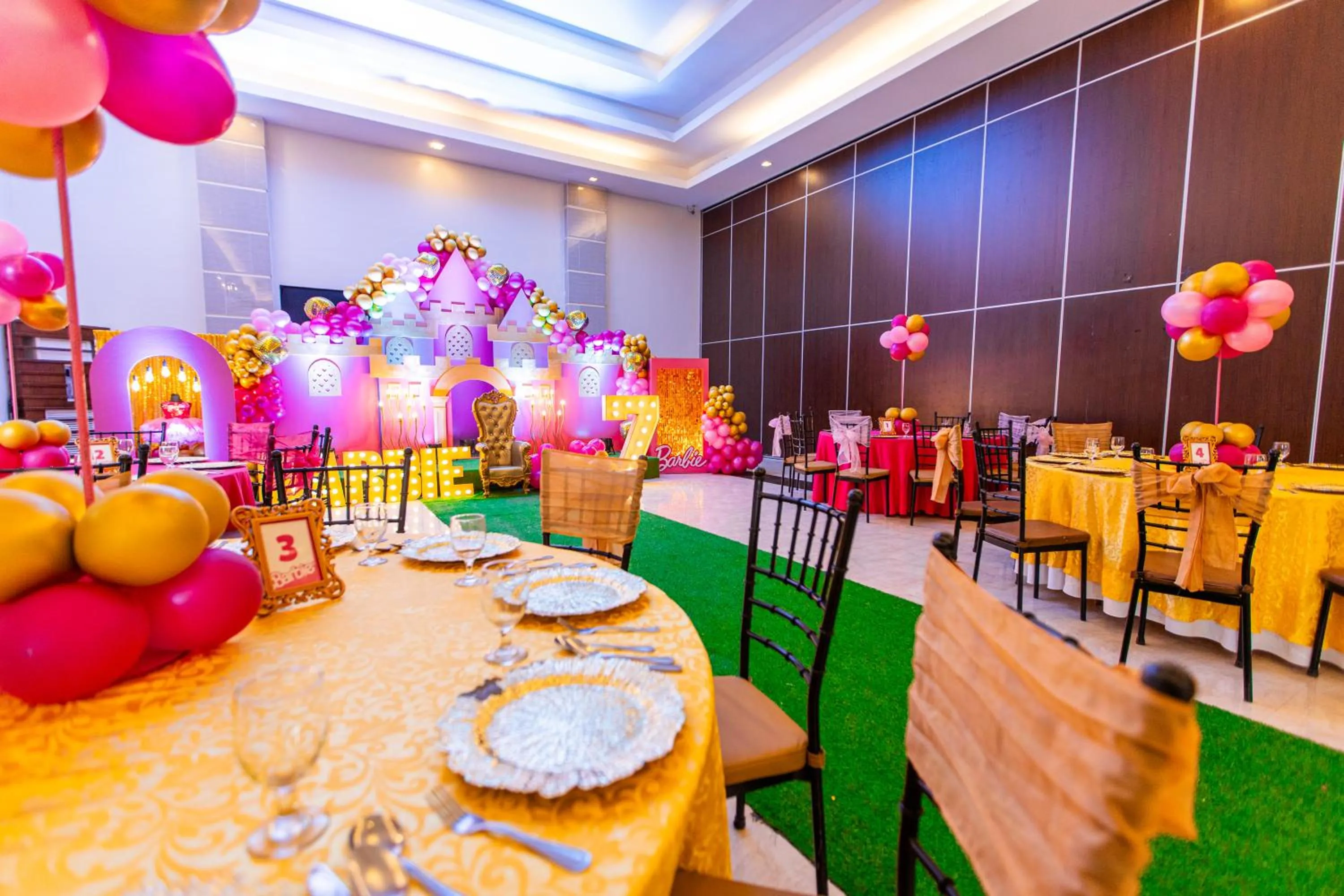 Holiday Suites Puerto Princesa