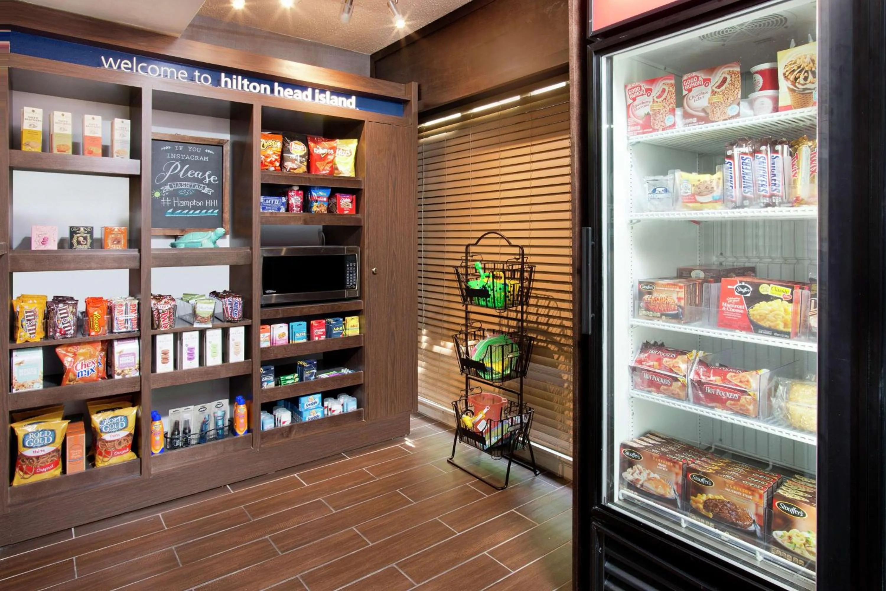 Restaurant/places to eat in Hampton Inn Hilton Head