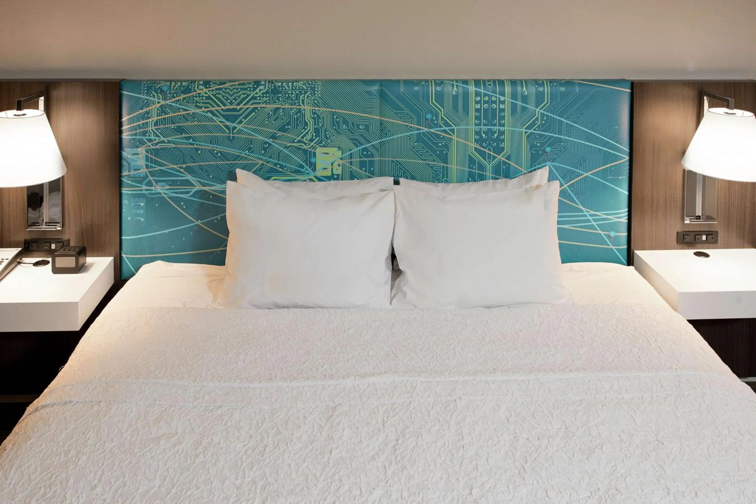 King Room with Sofa Bed and Study - Non-Smoking in Hampton Inn Hilton Head King Room with Sofa Bed and Study - Non-Smoking in Hampton Inn Hilton Head