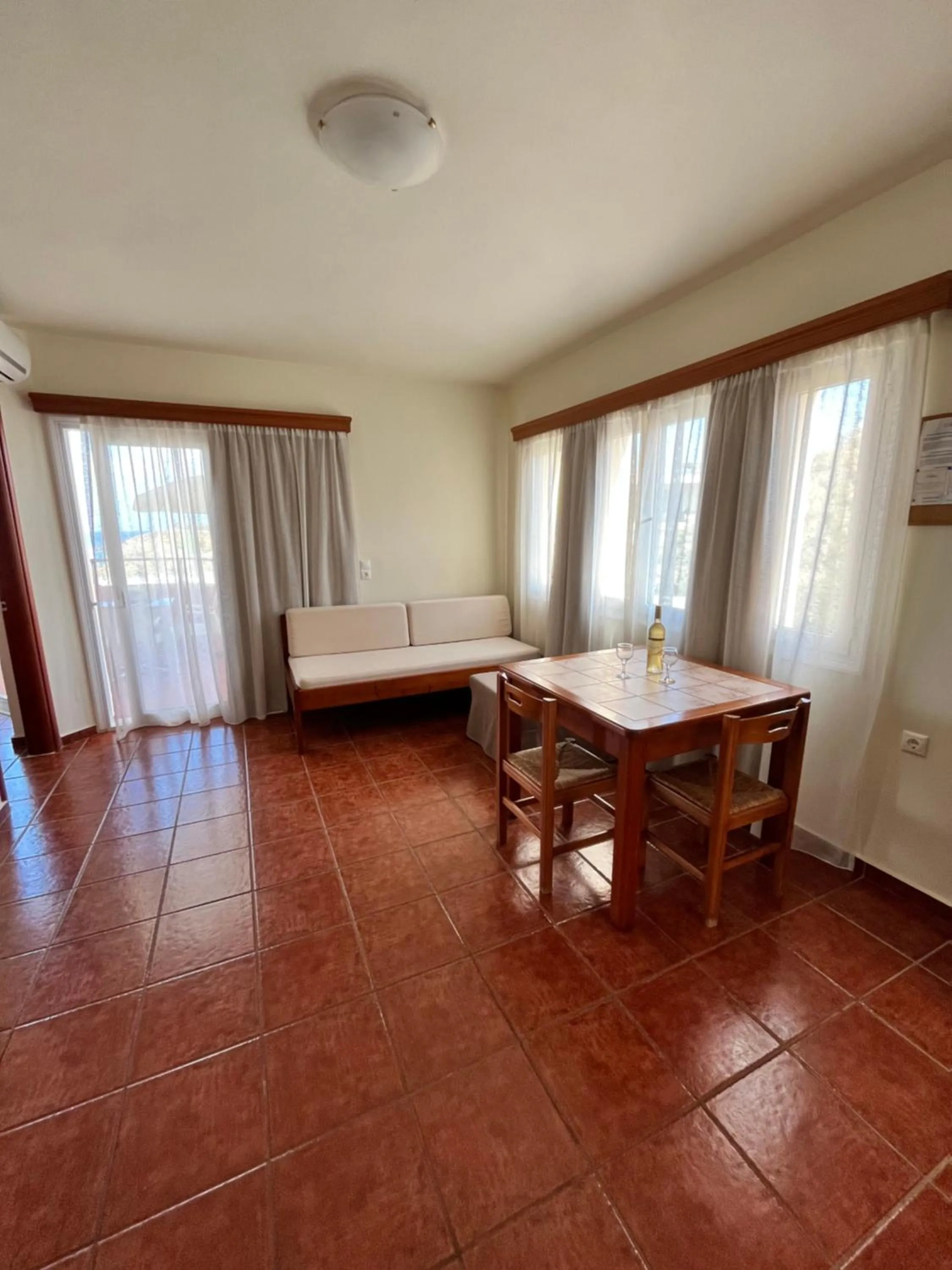 Photo of the whole room in Iolkos Hotel Apartments