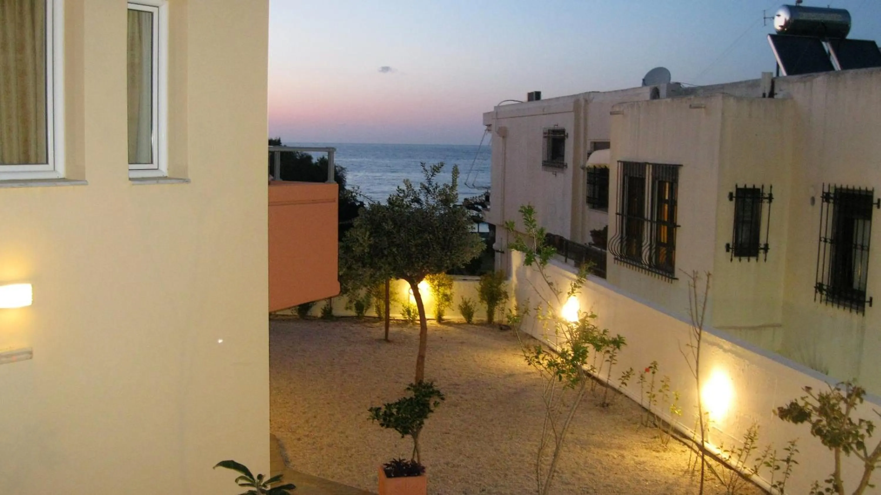 Sunset in Iolkos Hotel Apartments
