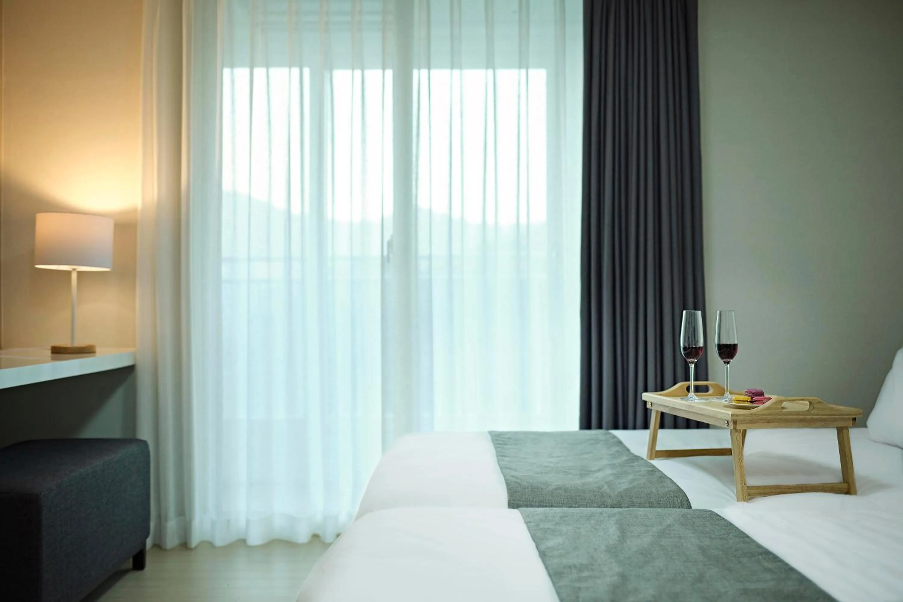 Bed in Geoje Leein Stay Hotel