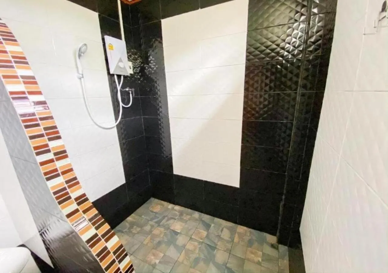 Bathroom in Koh Kood Far East Resort