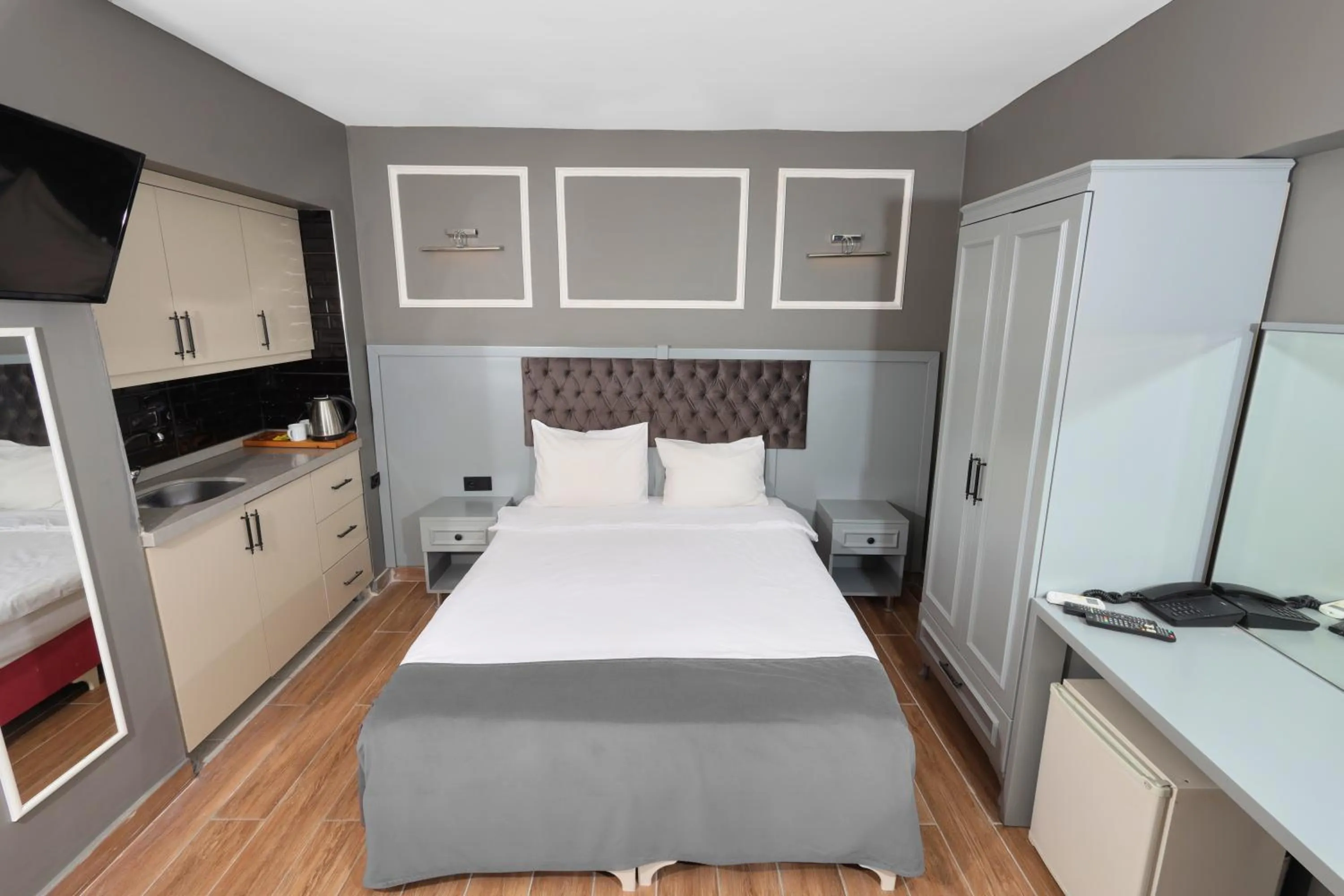 Bed in Ortakoy Aysem Sultan Hotel