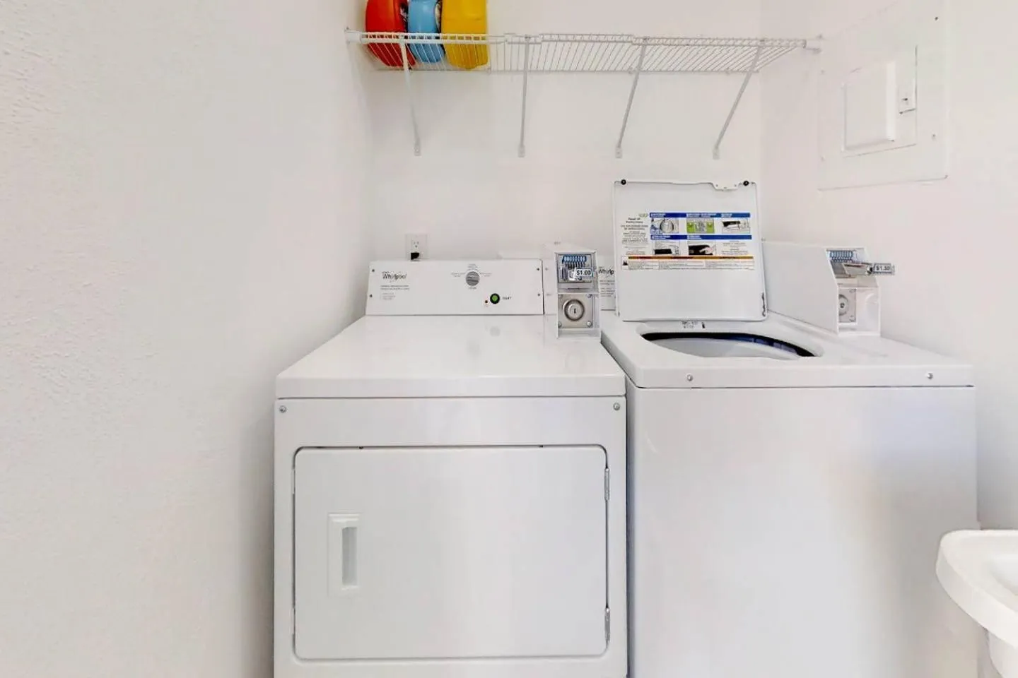 Other in Lovely 1BR w Parking Space Walk to the Beach 7