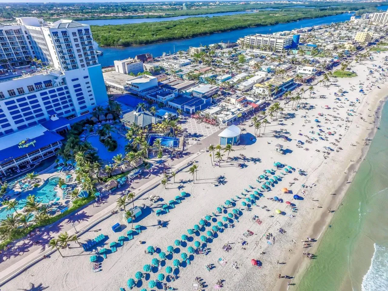 Other in Lovely 1BR w Parking Space Walk to the Beach 7