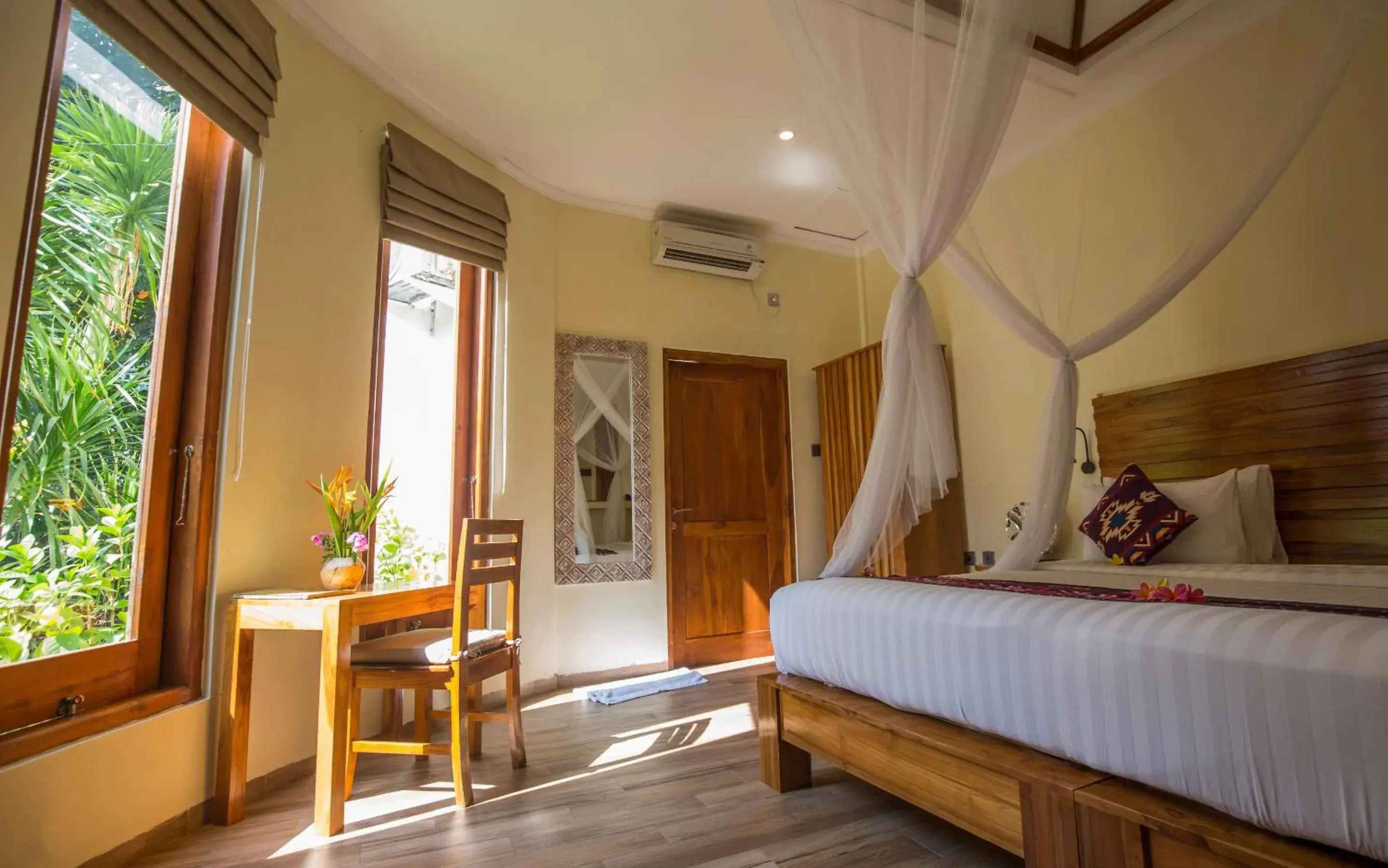 Bedroom, Bed in Puri Sari Beach Hotel Bedroom, Bed in Puri Sari Beach Hotel