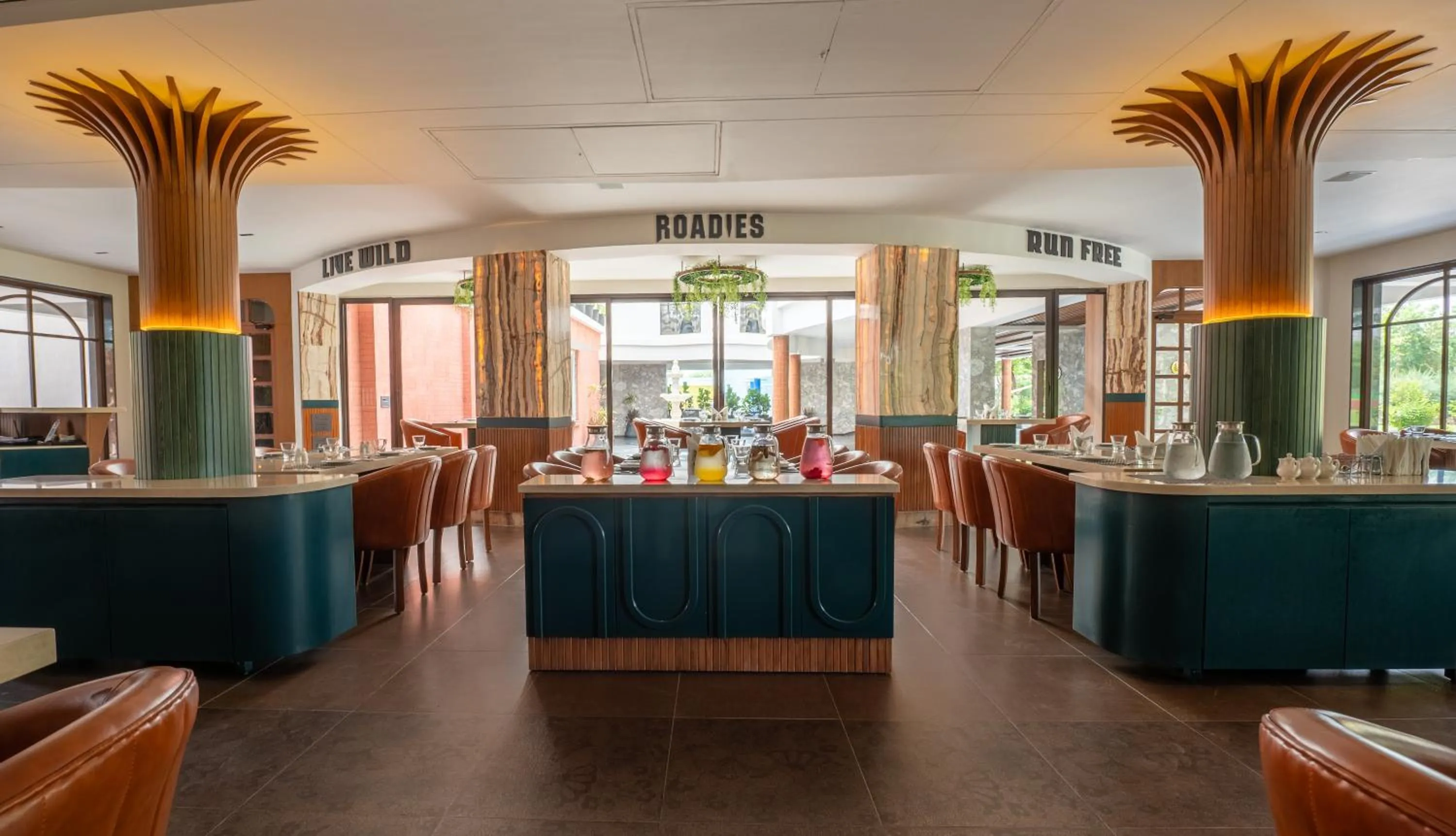 Restaurant/places to eat in Roadies Rostel - Best Adventure Resort in Ahmedabad