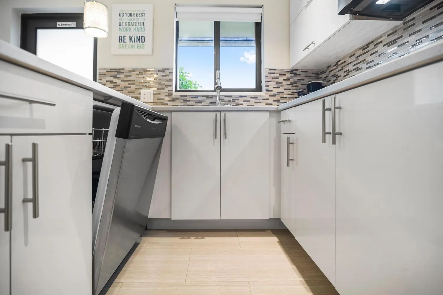 Kitchen or kitchenette in Alani Bay Condos