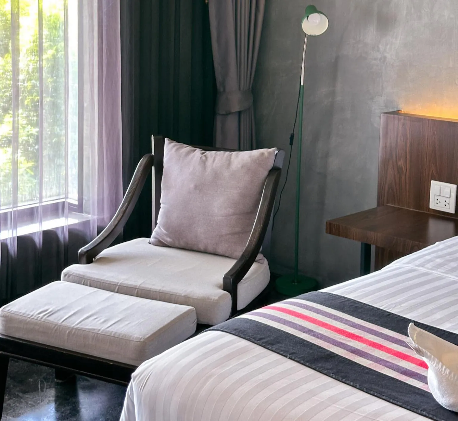 Bed in NAI YA Hotel -SHA Extra Plus